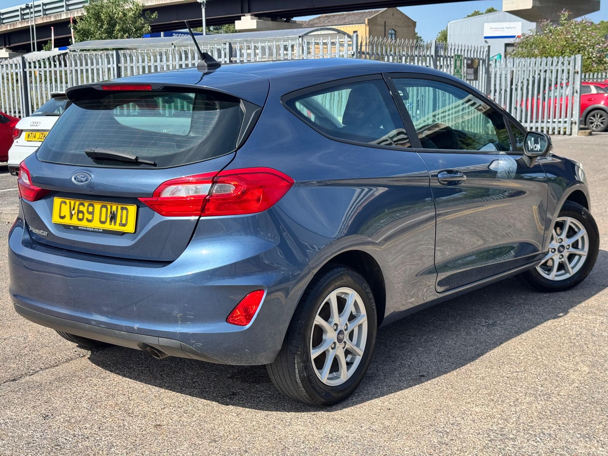 Ford Fiesta view 18