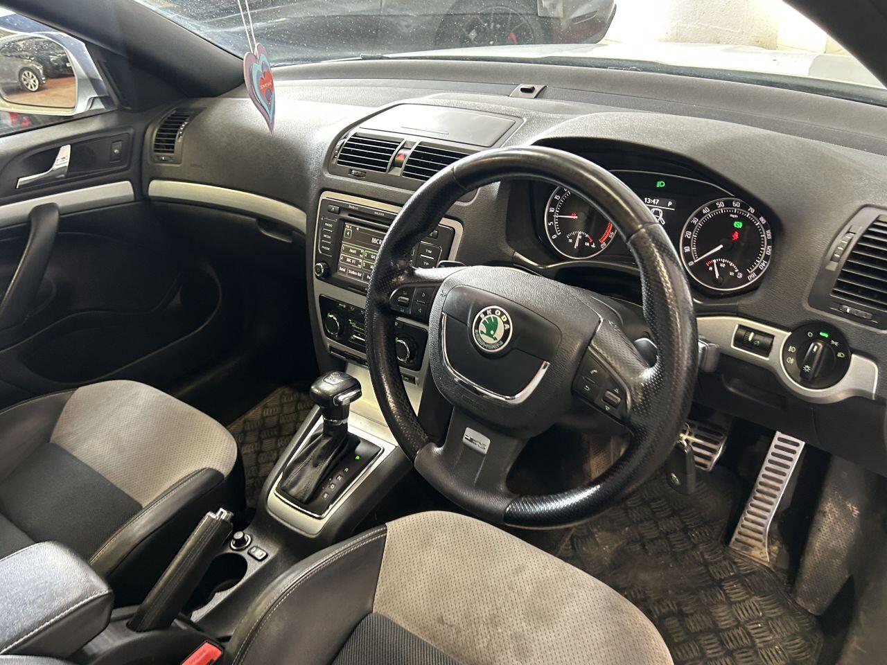 Skoda Octavia view 25