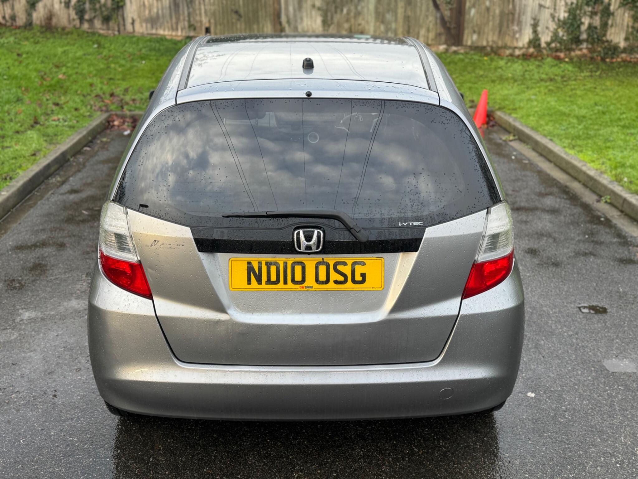 2010 Honda Jazz image 22