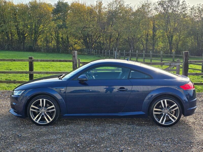 2015 Audi TT image 2