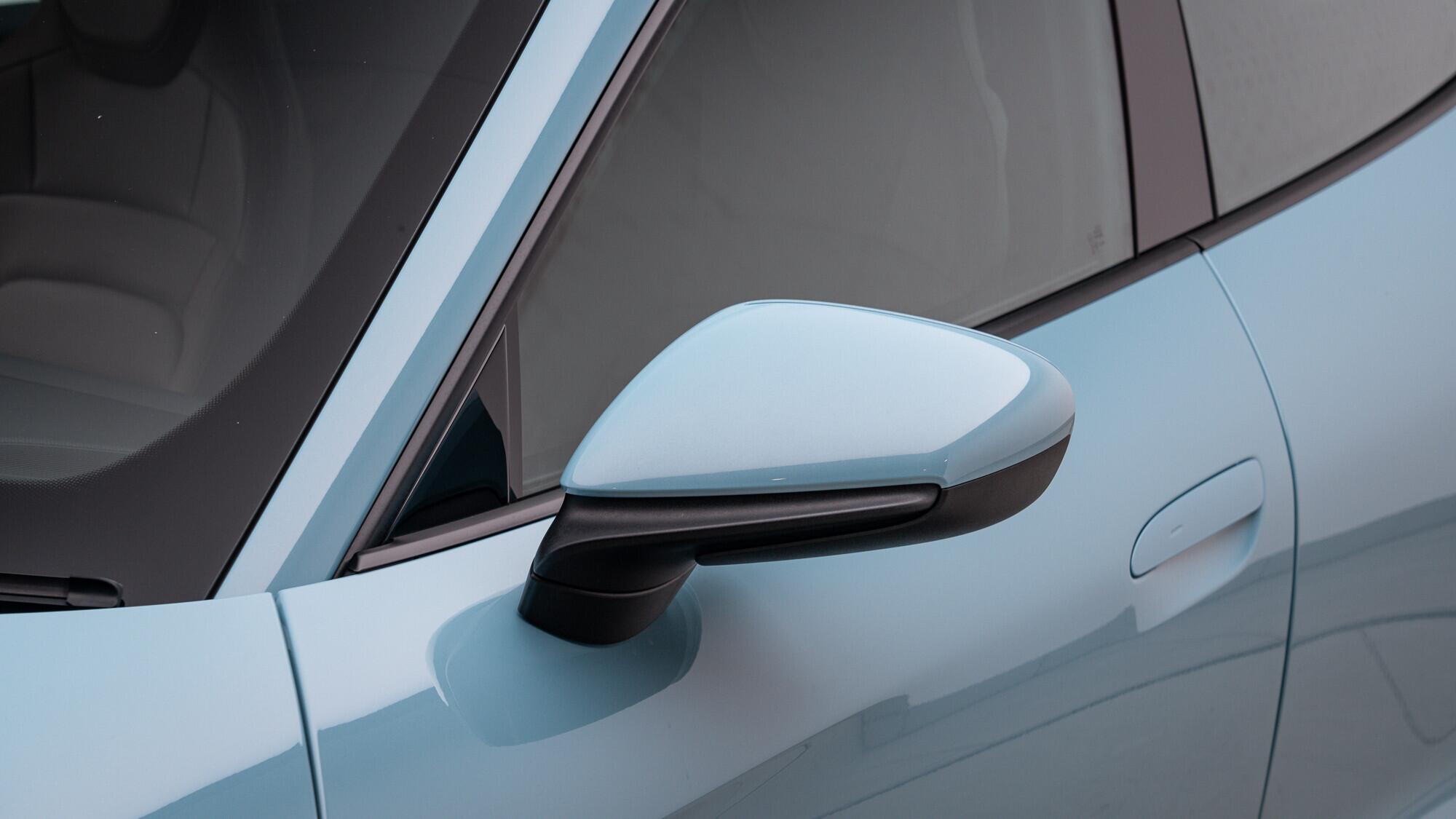 Porsche Taycan view 10