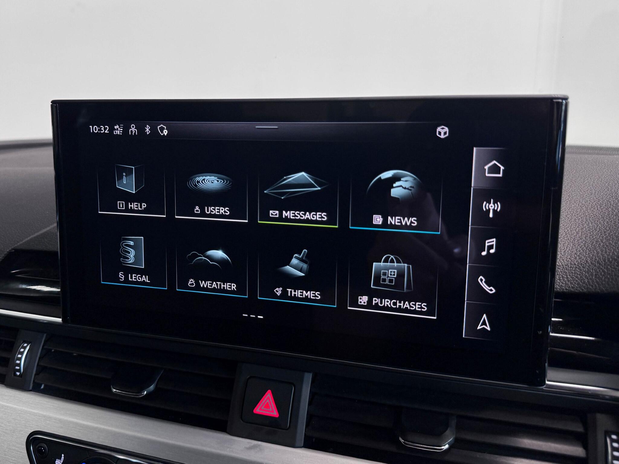 Audi S4 view 39
