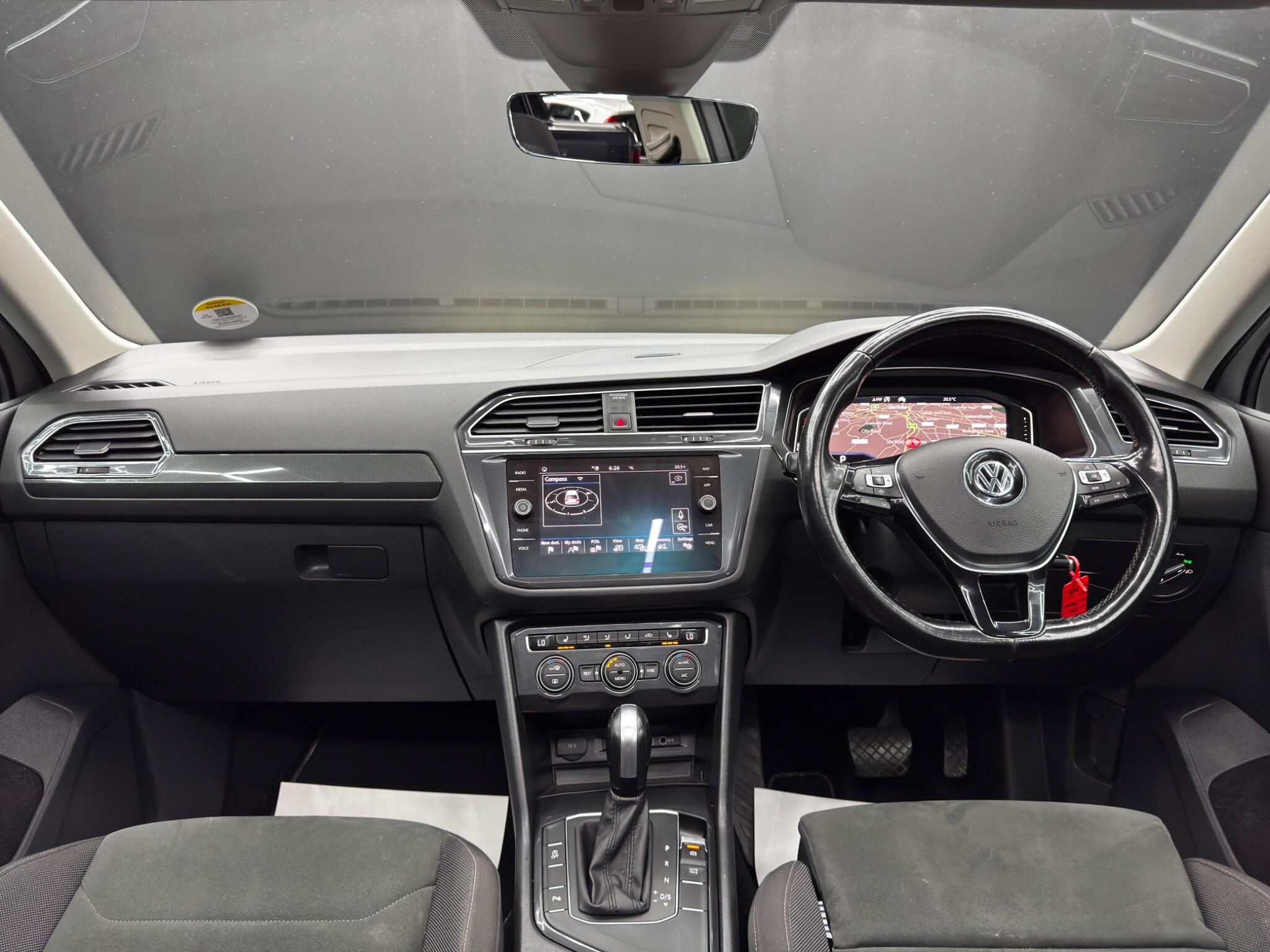 Volkswagen Tiguan view 10