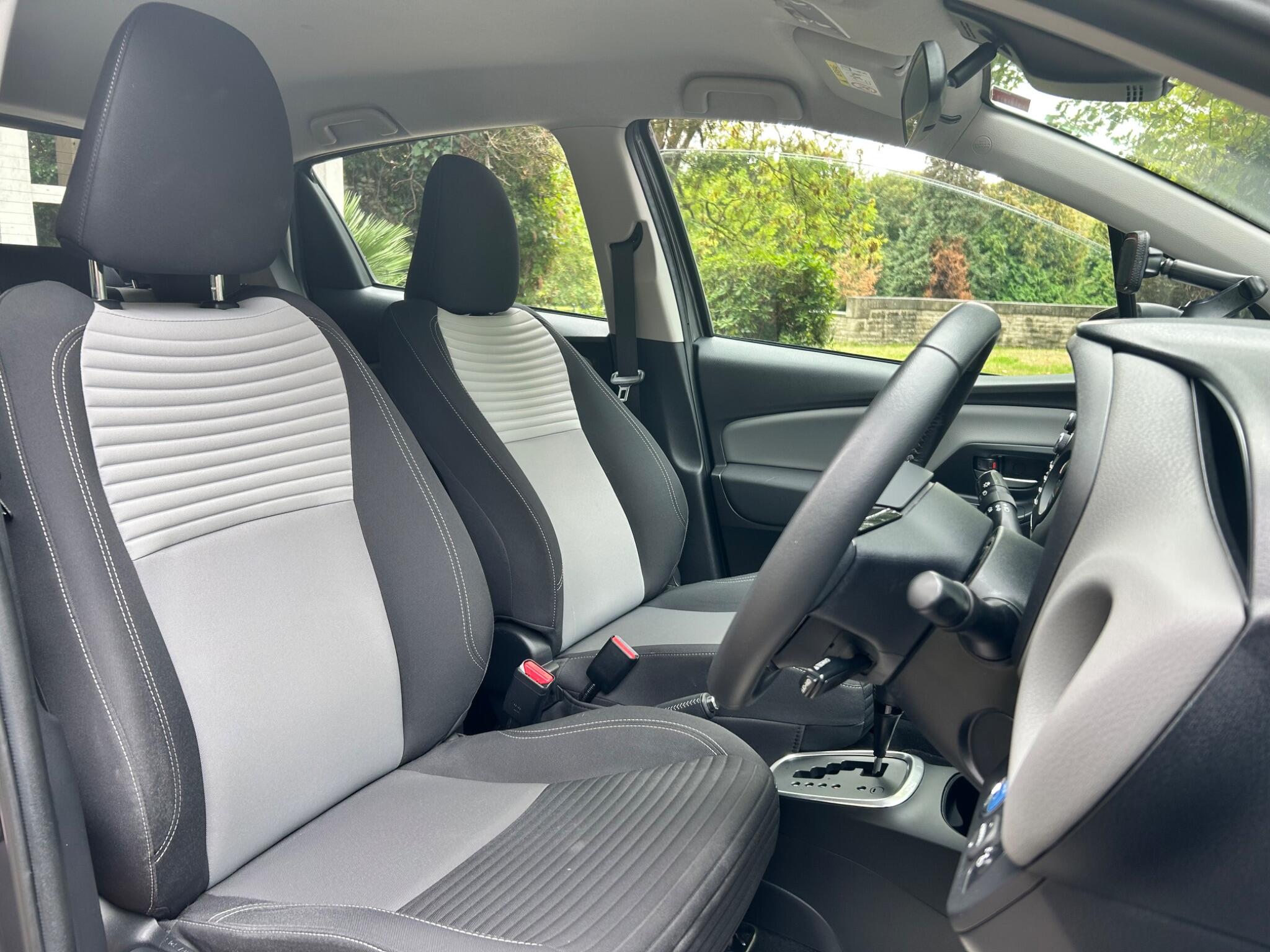 Toyota Yaris view 6