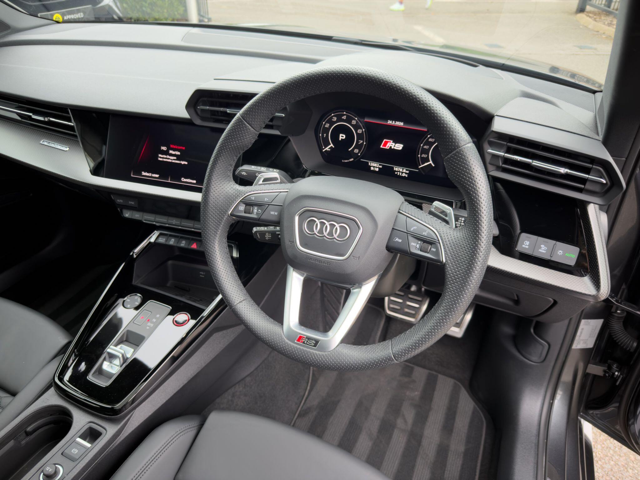 Audi Audi RS3 view 11