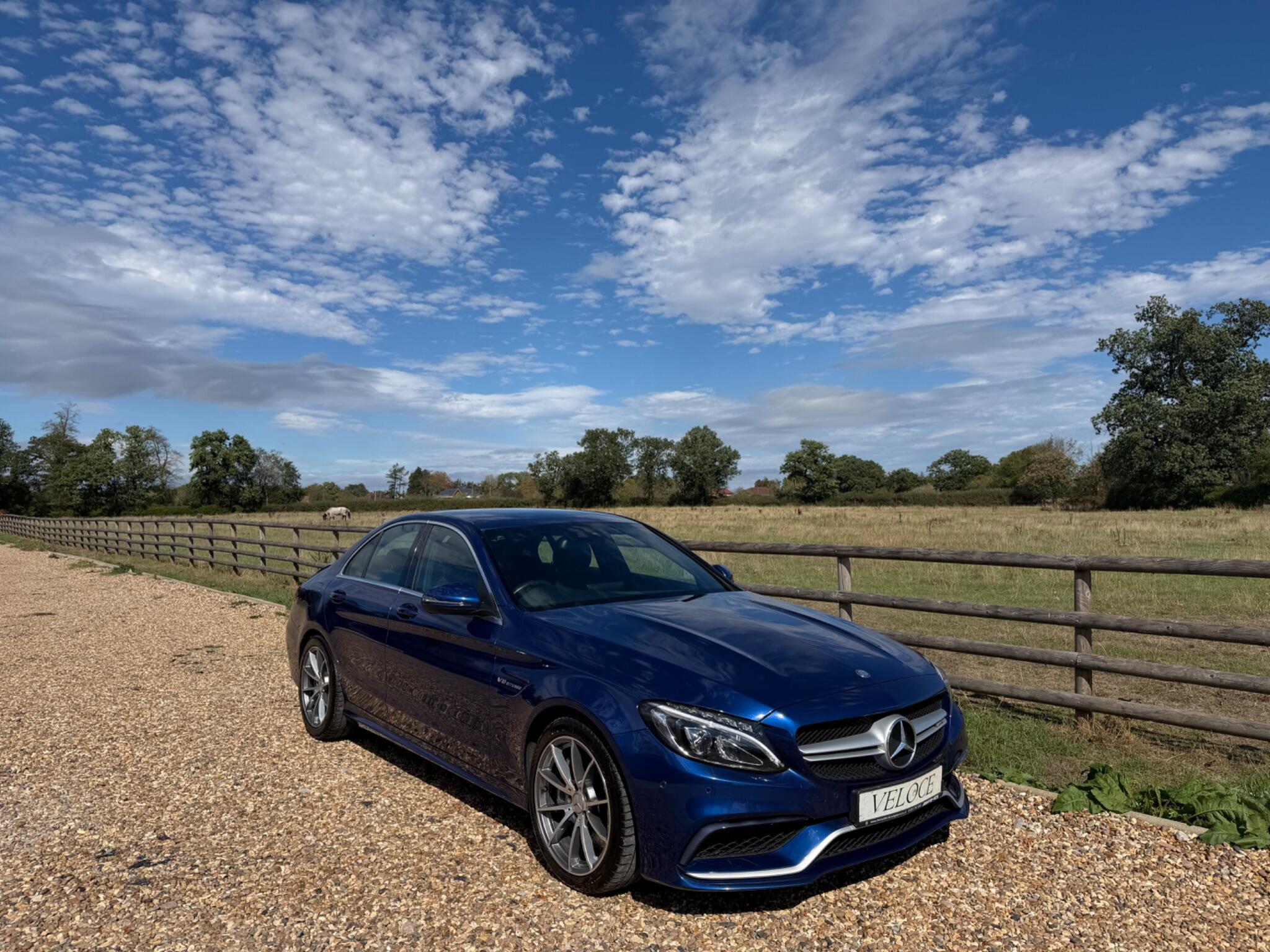 Mercedes-Benz C-Class view 19