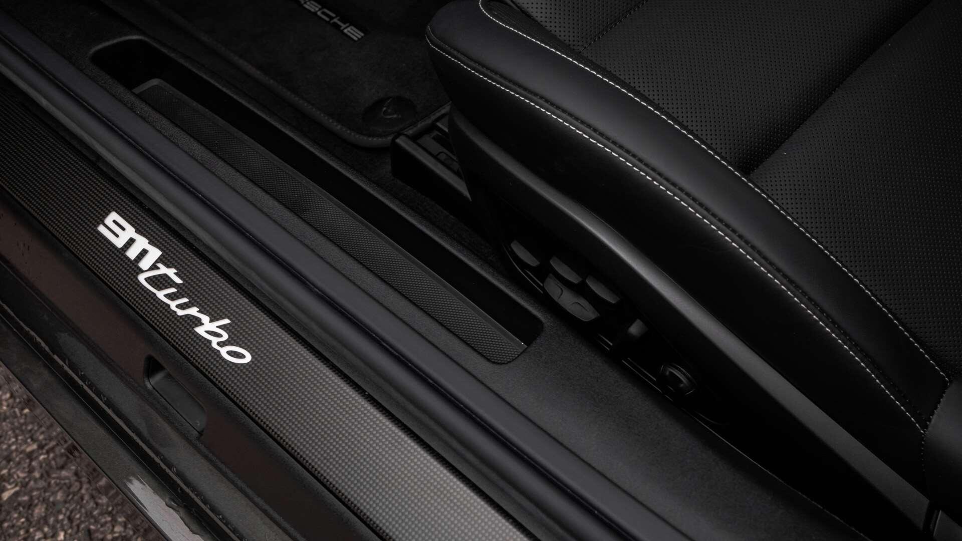 Porsche Panamera view 29