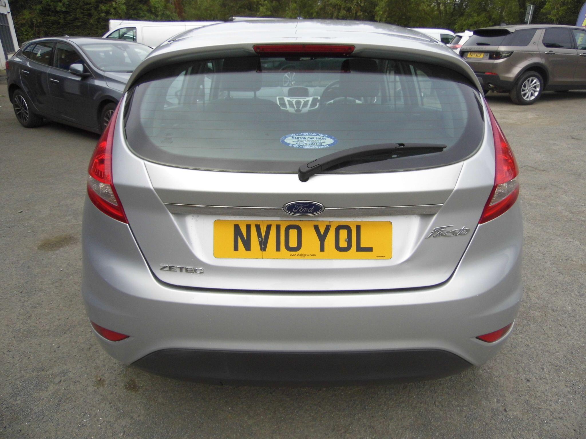 Ford Fiesta view 6