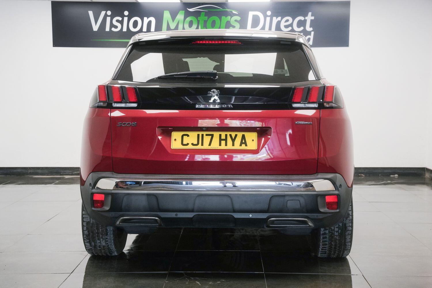 Peugeot 3008 view 3