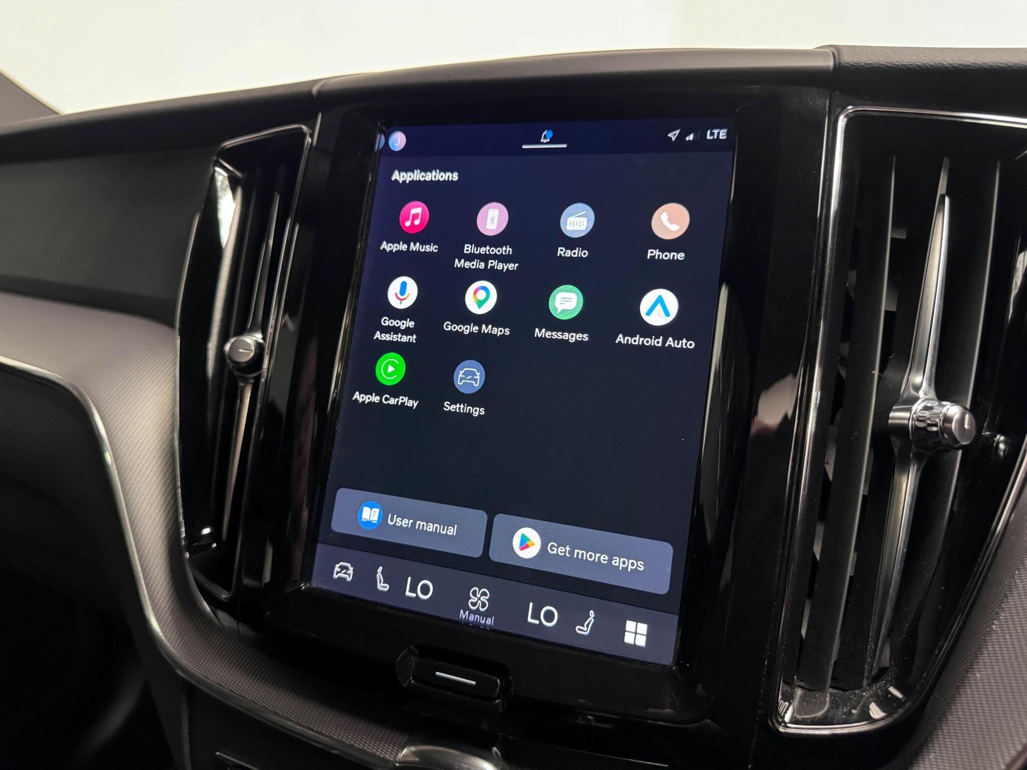 Volvo XC60 view 37