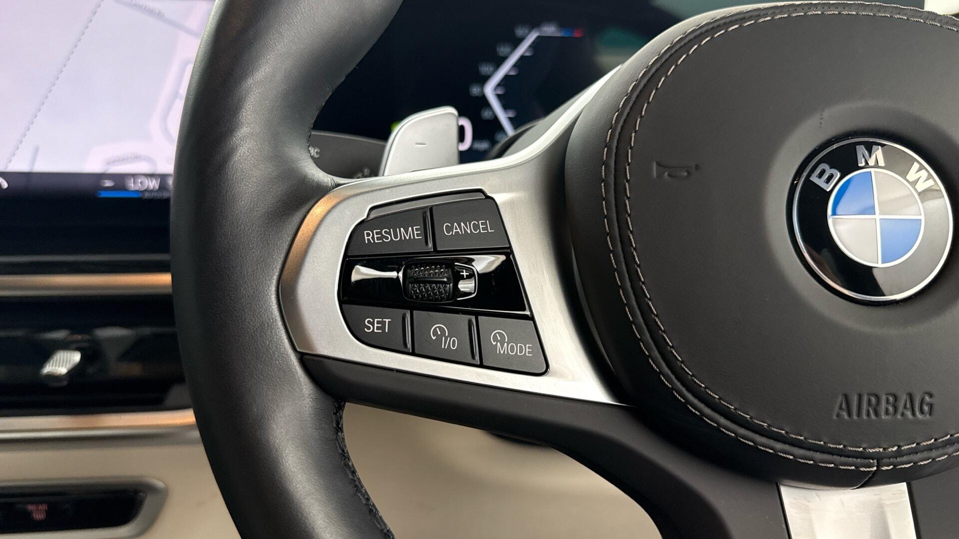 BMW X5 view 17