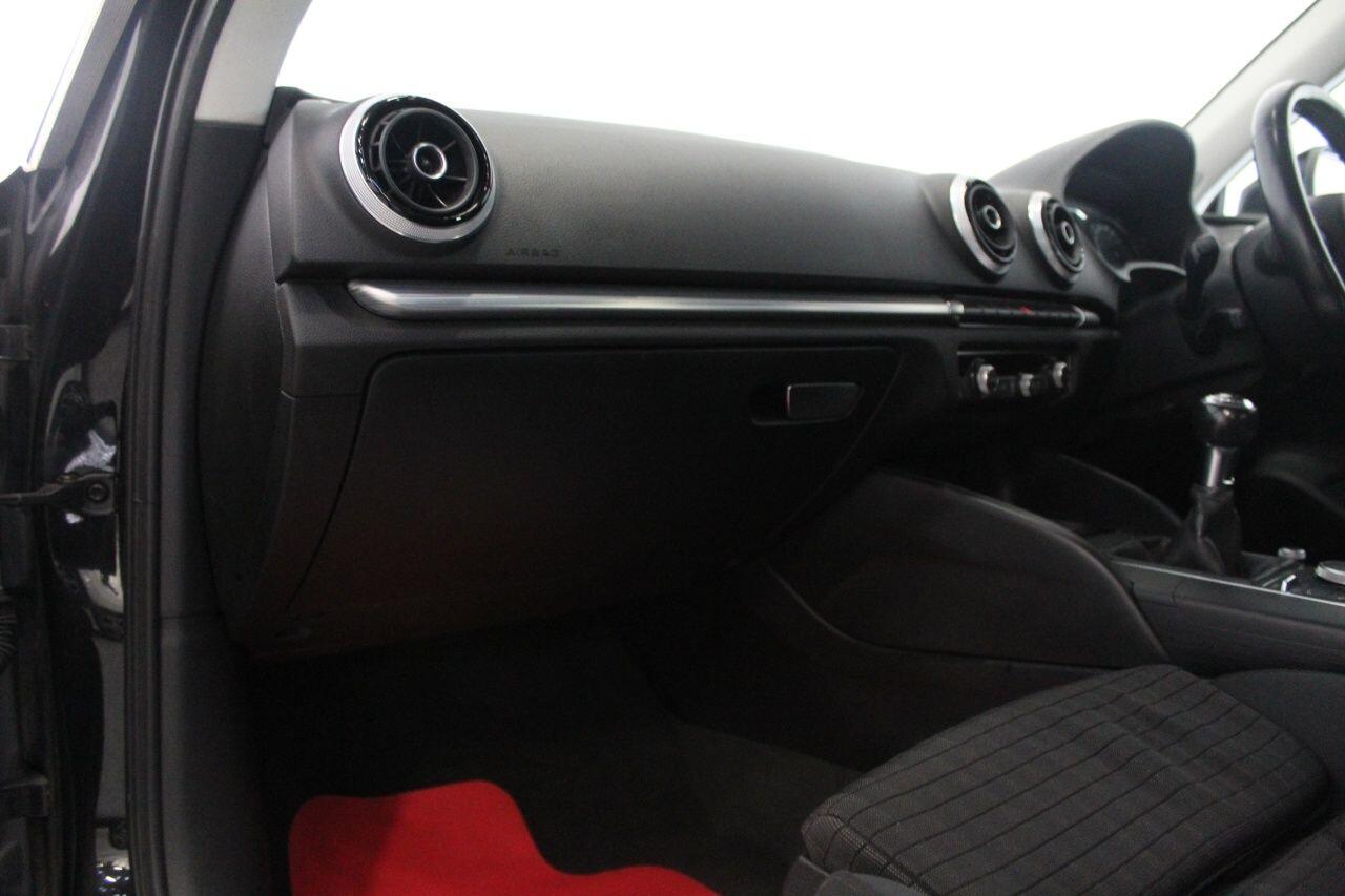 Audi A3 view 31