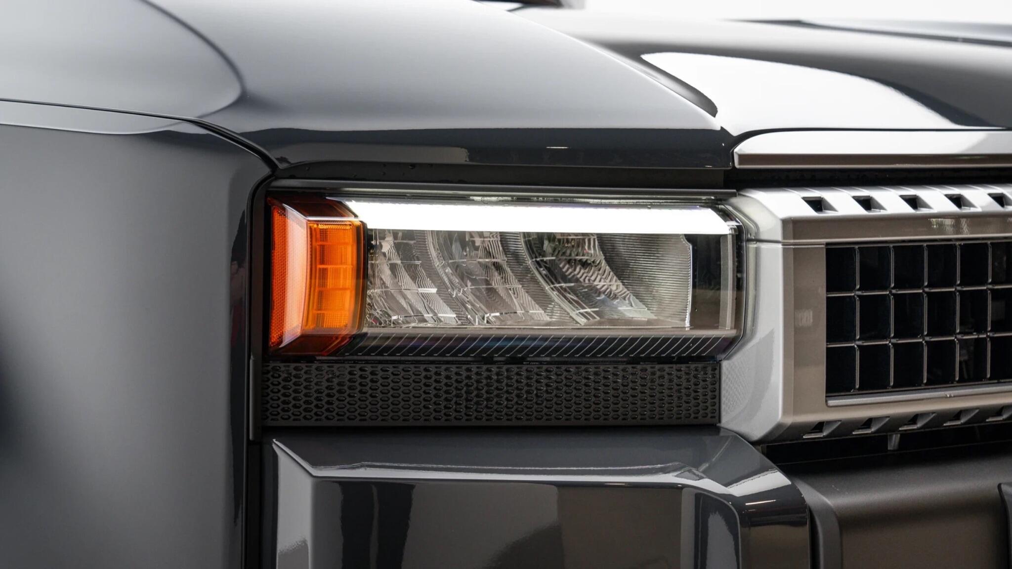 Toyota Land Cruiser view 37