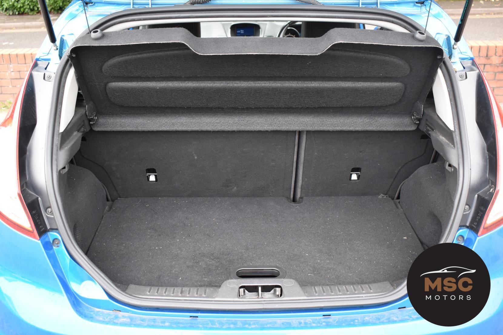 Ford Fiesta view 23