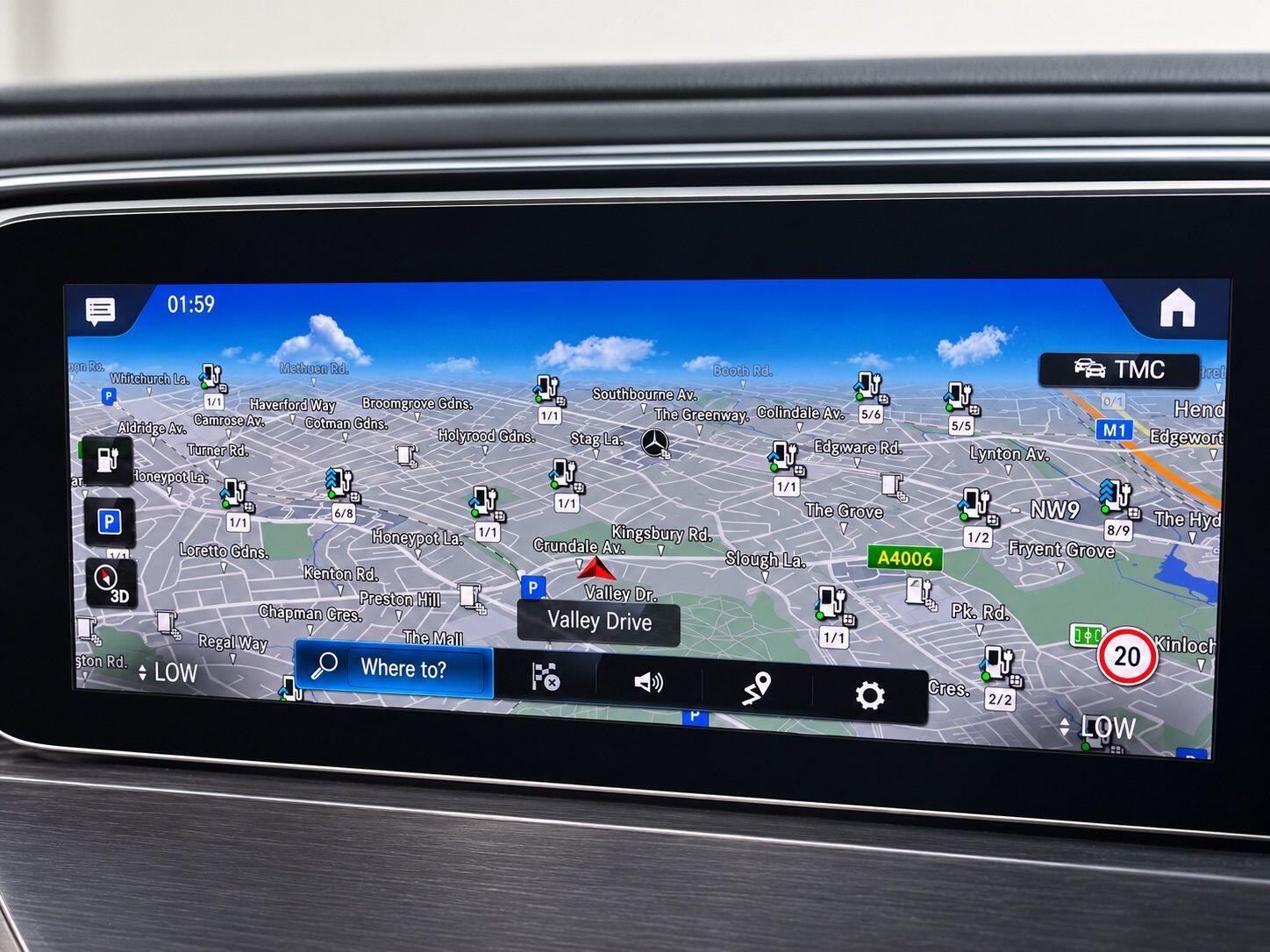 Mercedes-Benz Eqc view 22