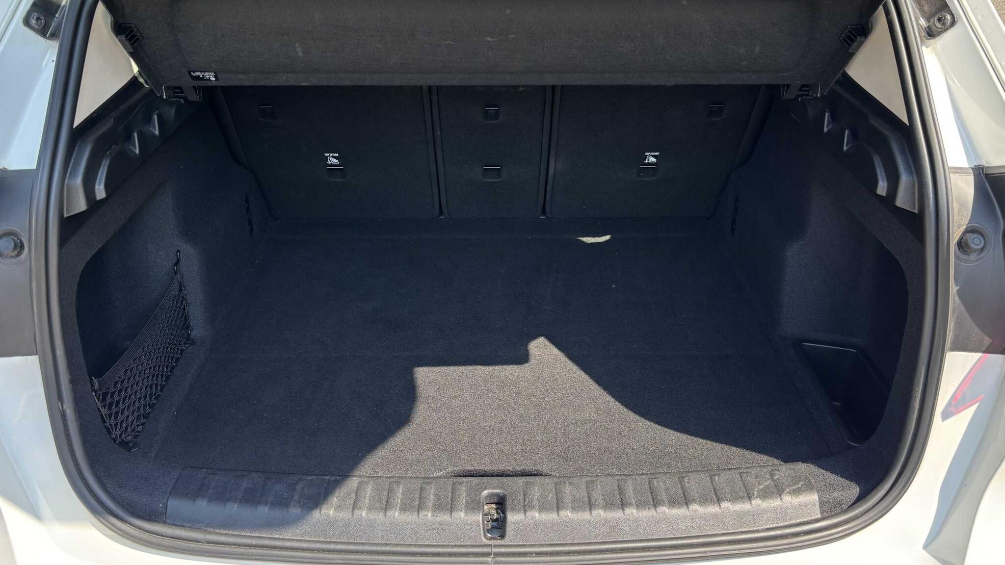 BMW X1 view 16