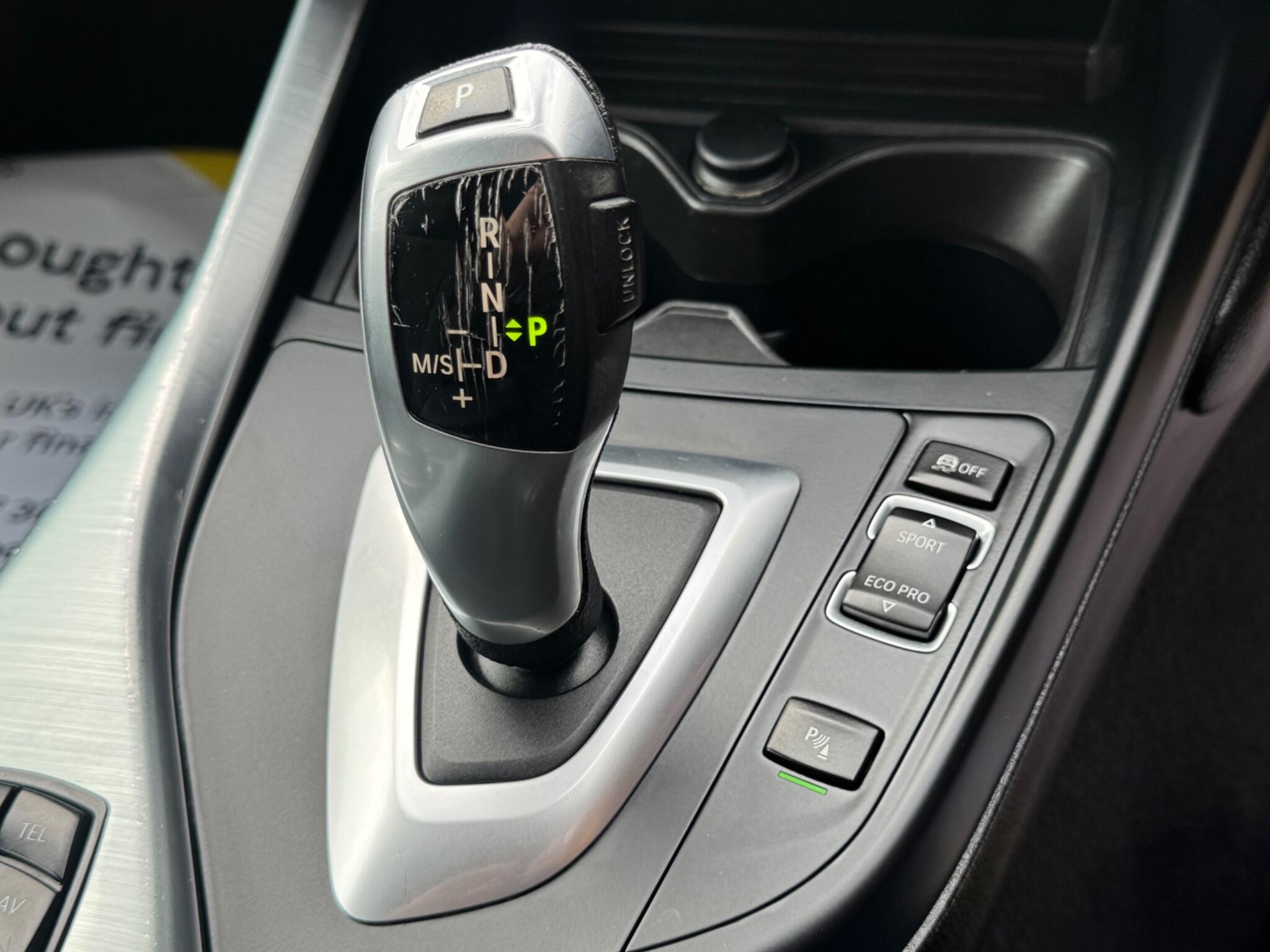 BMW 2 Series view 21