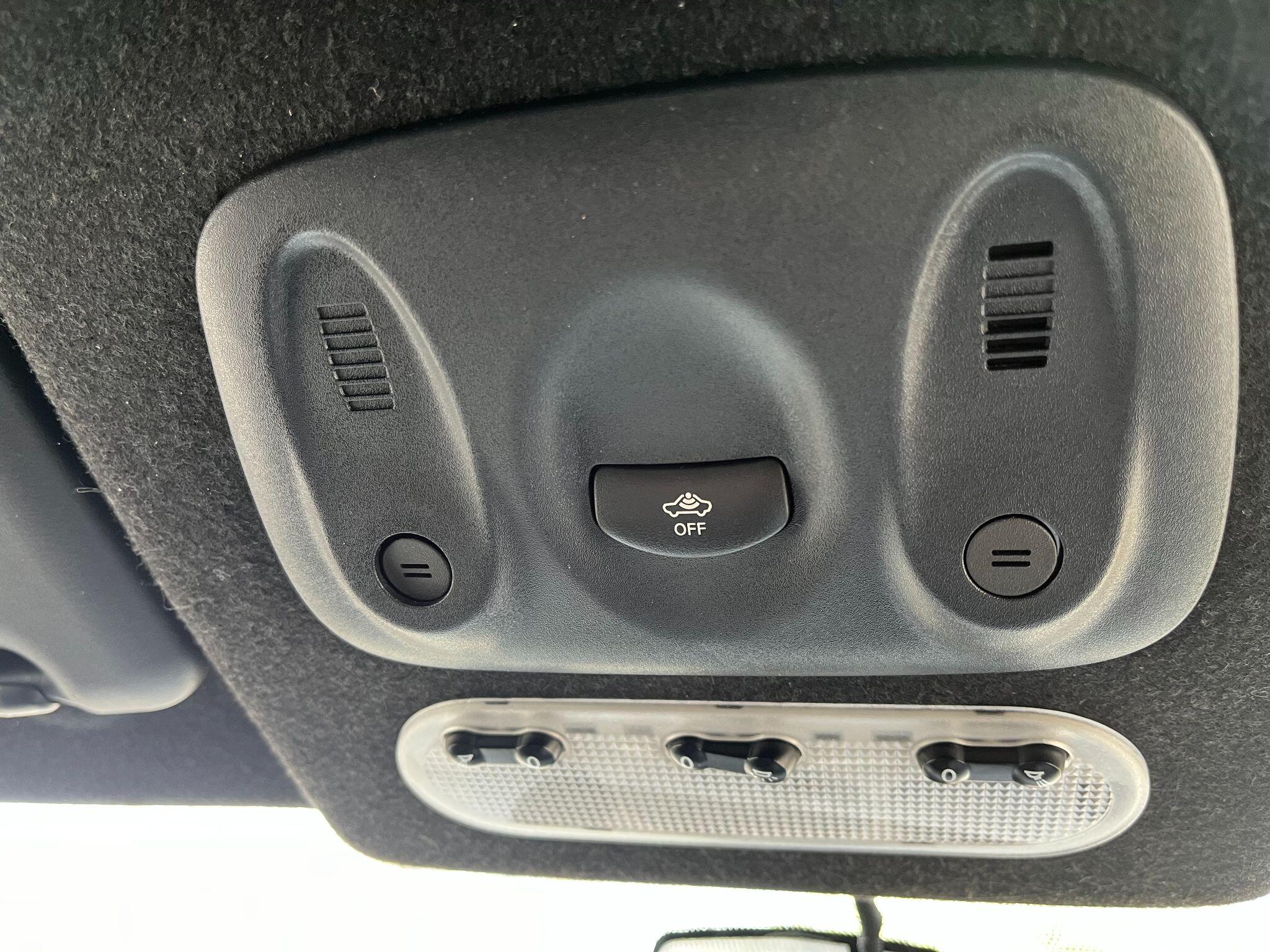 Nissan Juke view 23