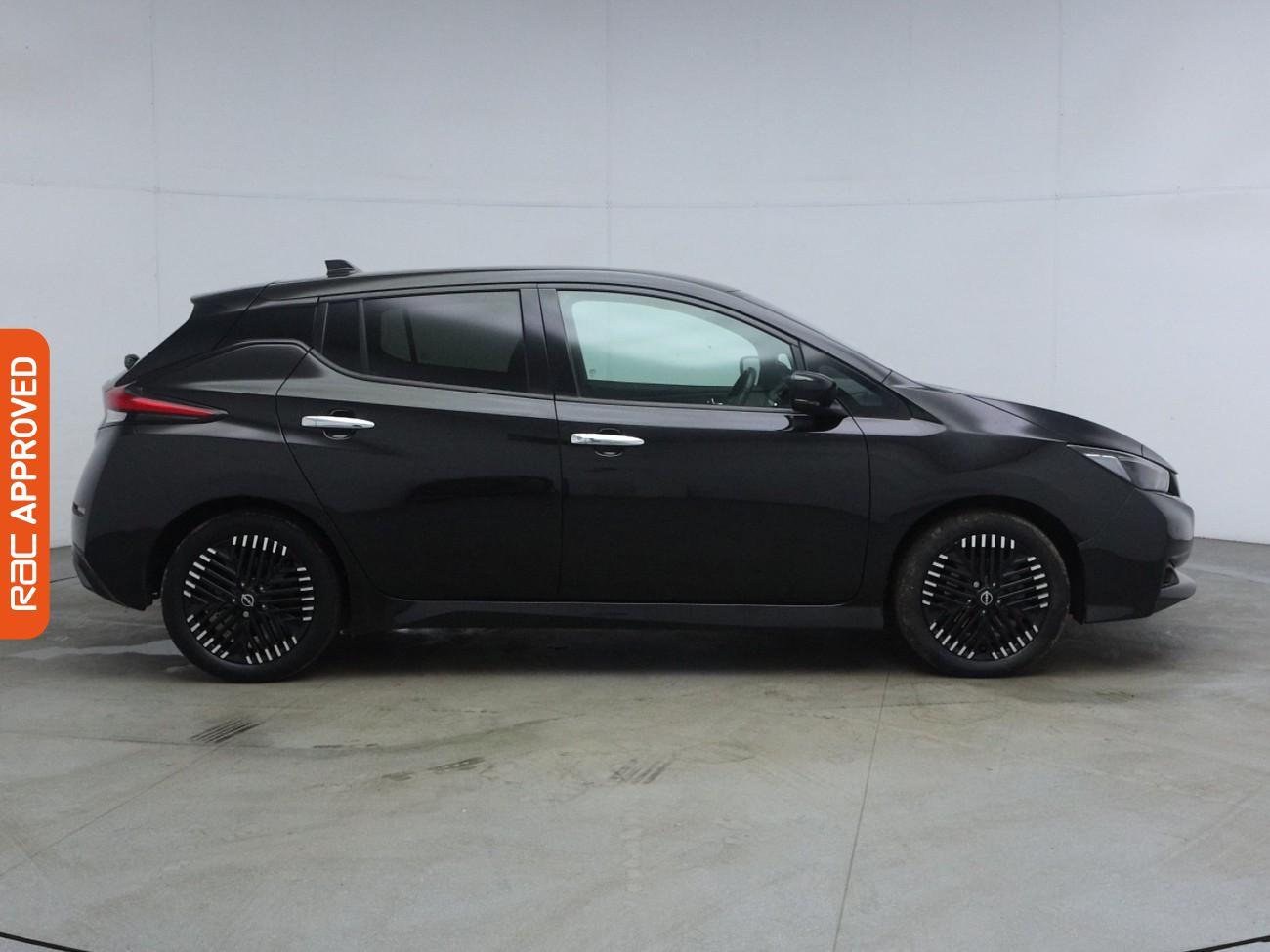 Nissan Leaf view 7