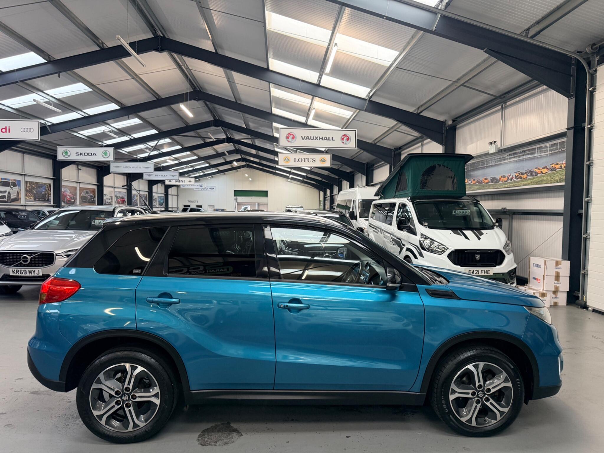 Suzuki Vitara view 15