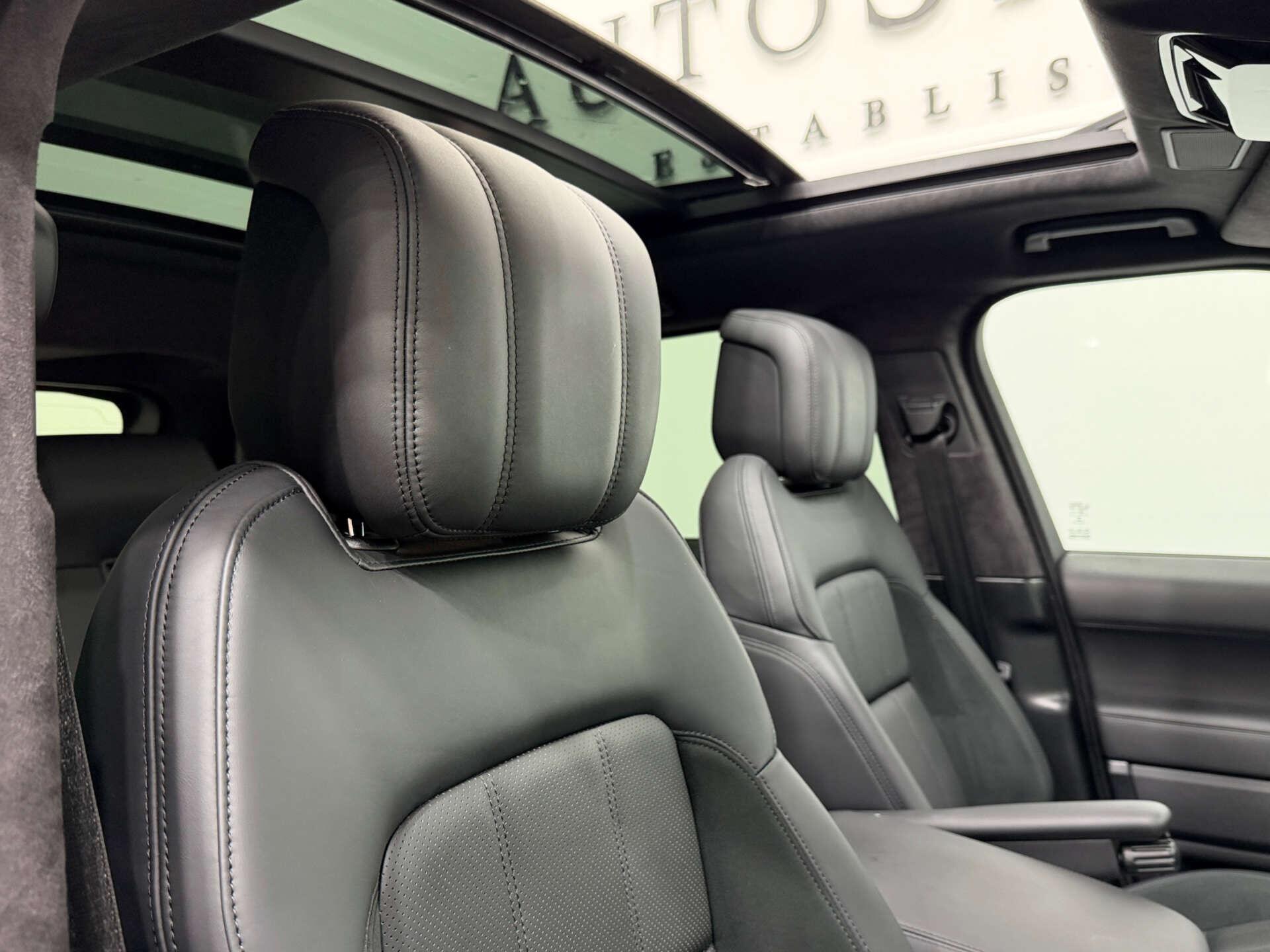 Land Rover Range Rover Sport view 35
