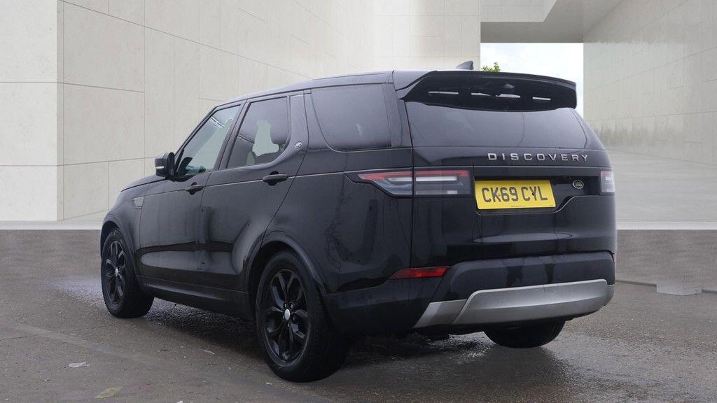 Land Rover Discovery view 6