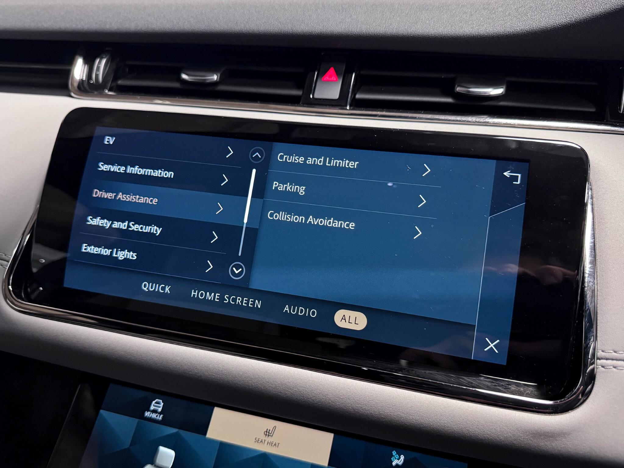 Land Rover Range Rover Evoque view 60