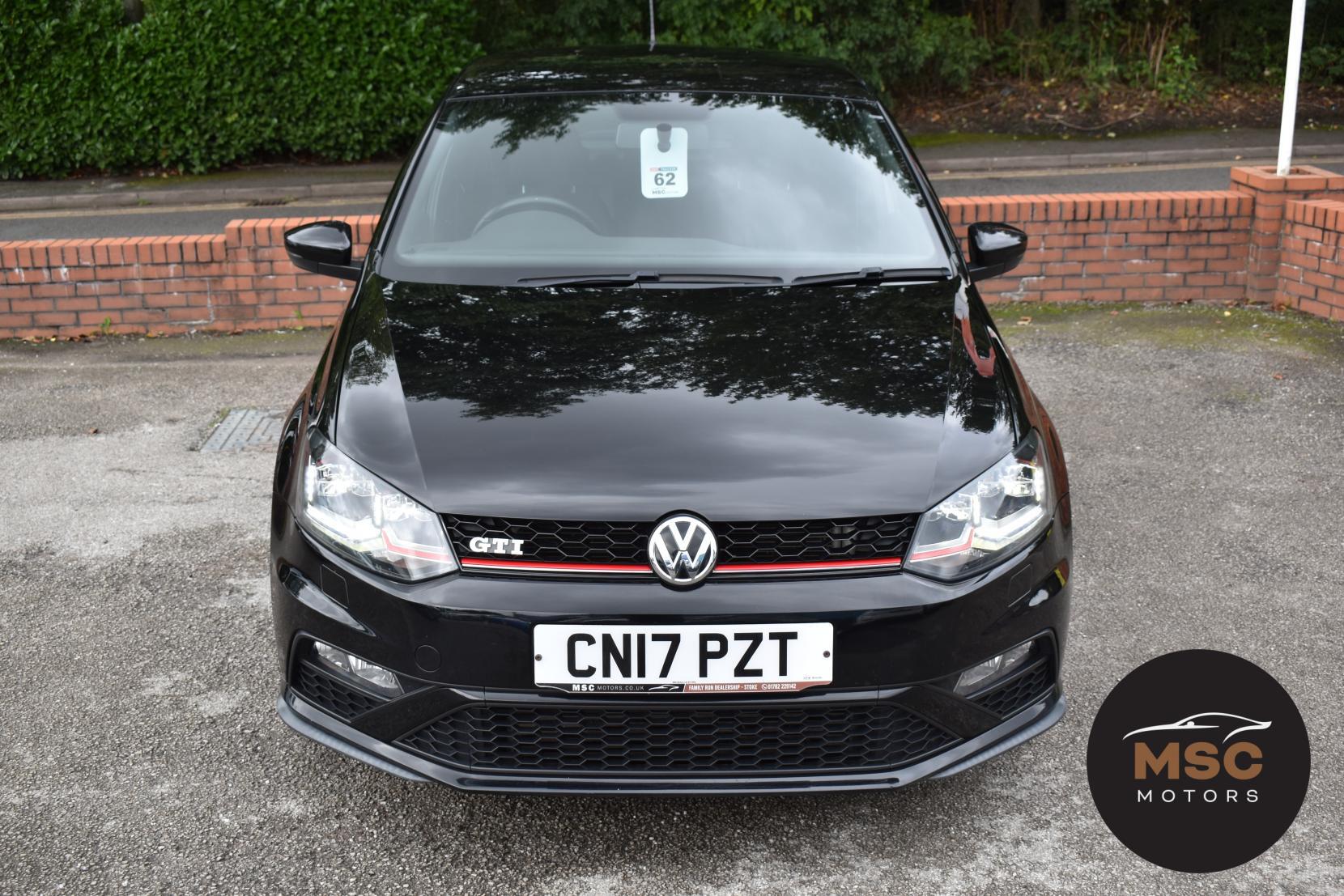 Volkswagen Polo view 3