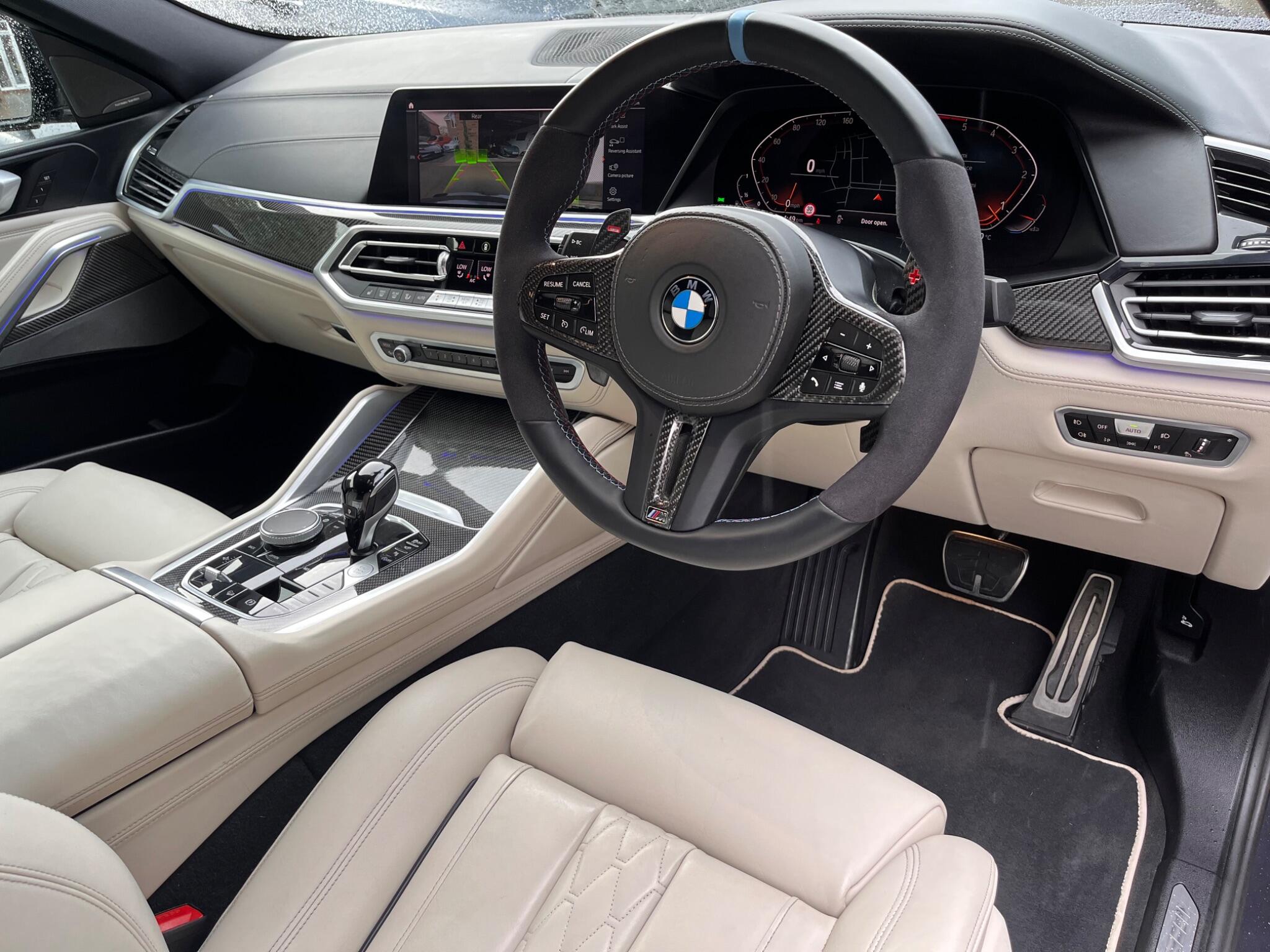 BMW X6 view 39