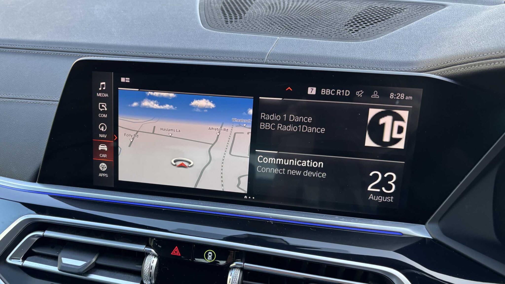BMW X5 view 11