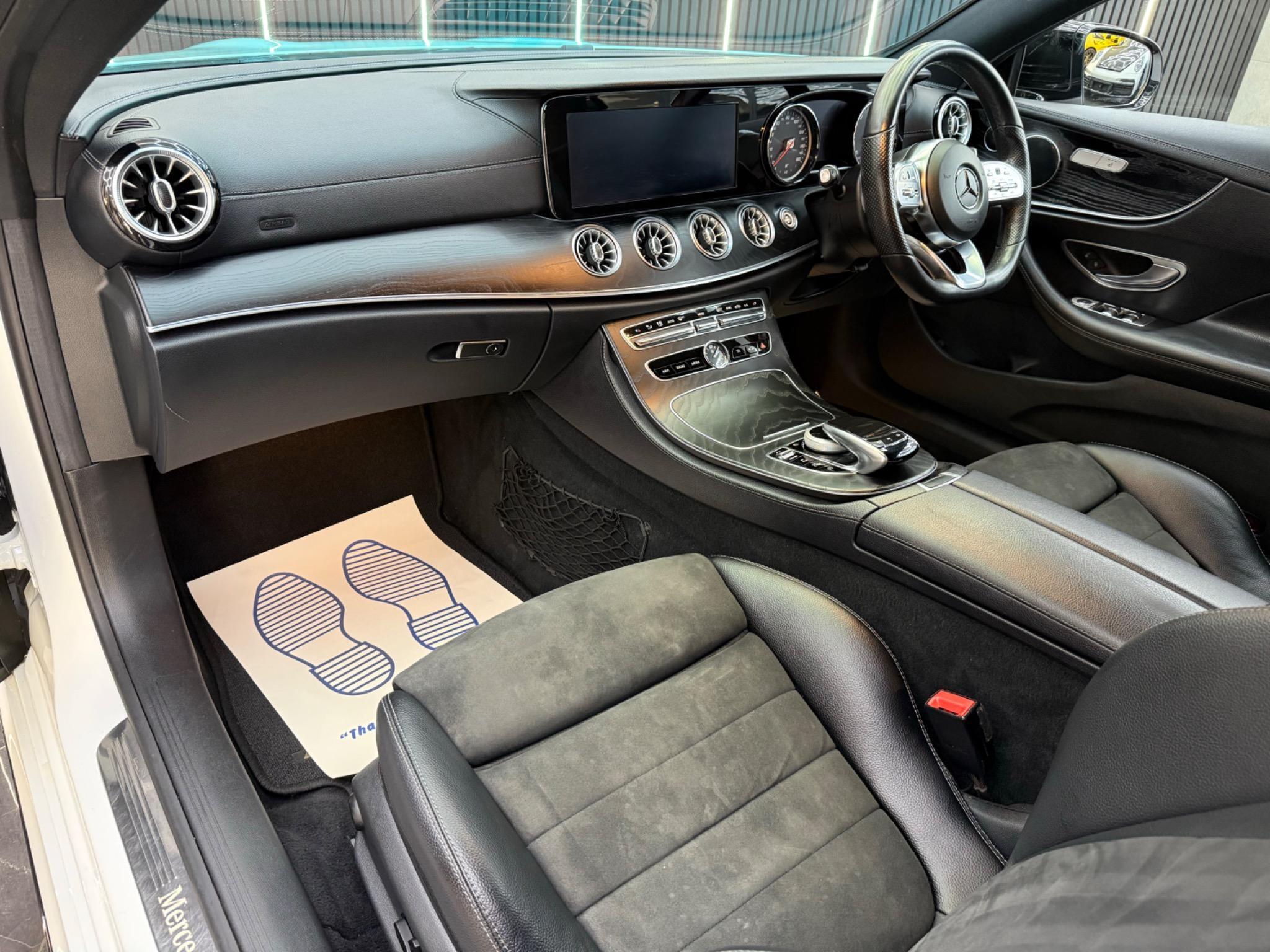 Mercedes-Benz E Class view 5