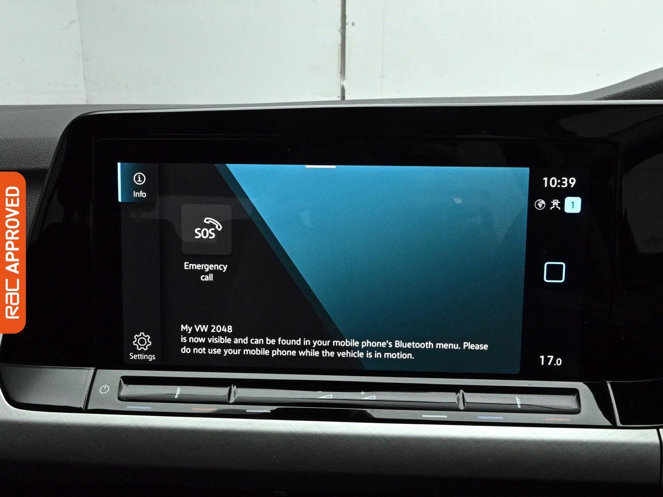 Volkswagen Golf view 26