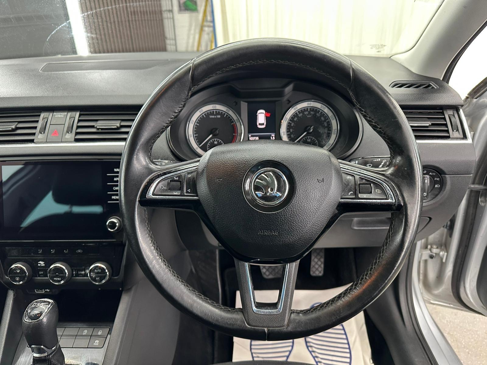 Skoda Octavia view 30