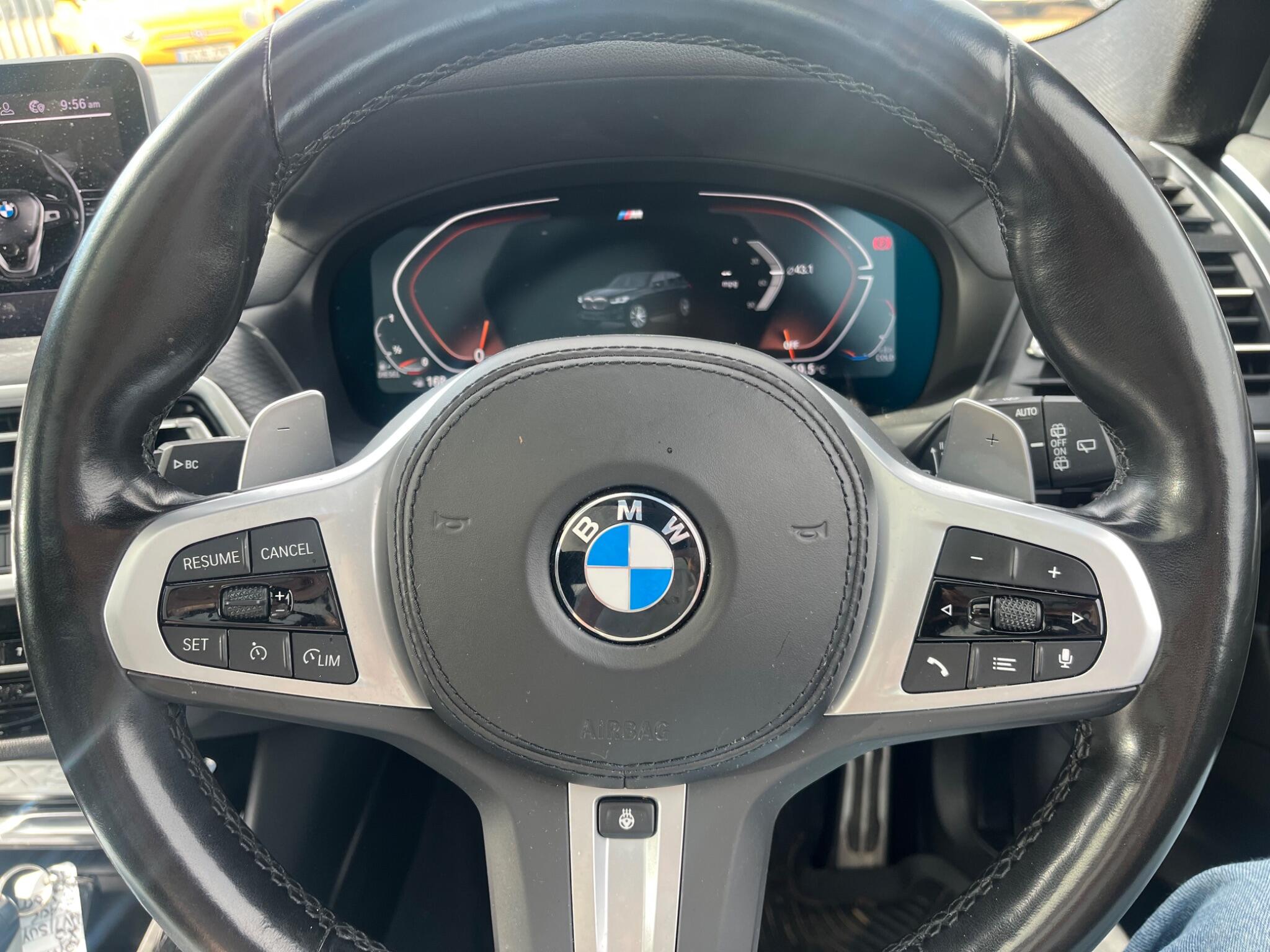 BMW X3 view 14