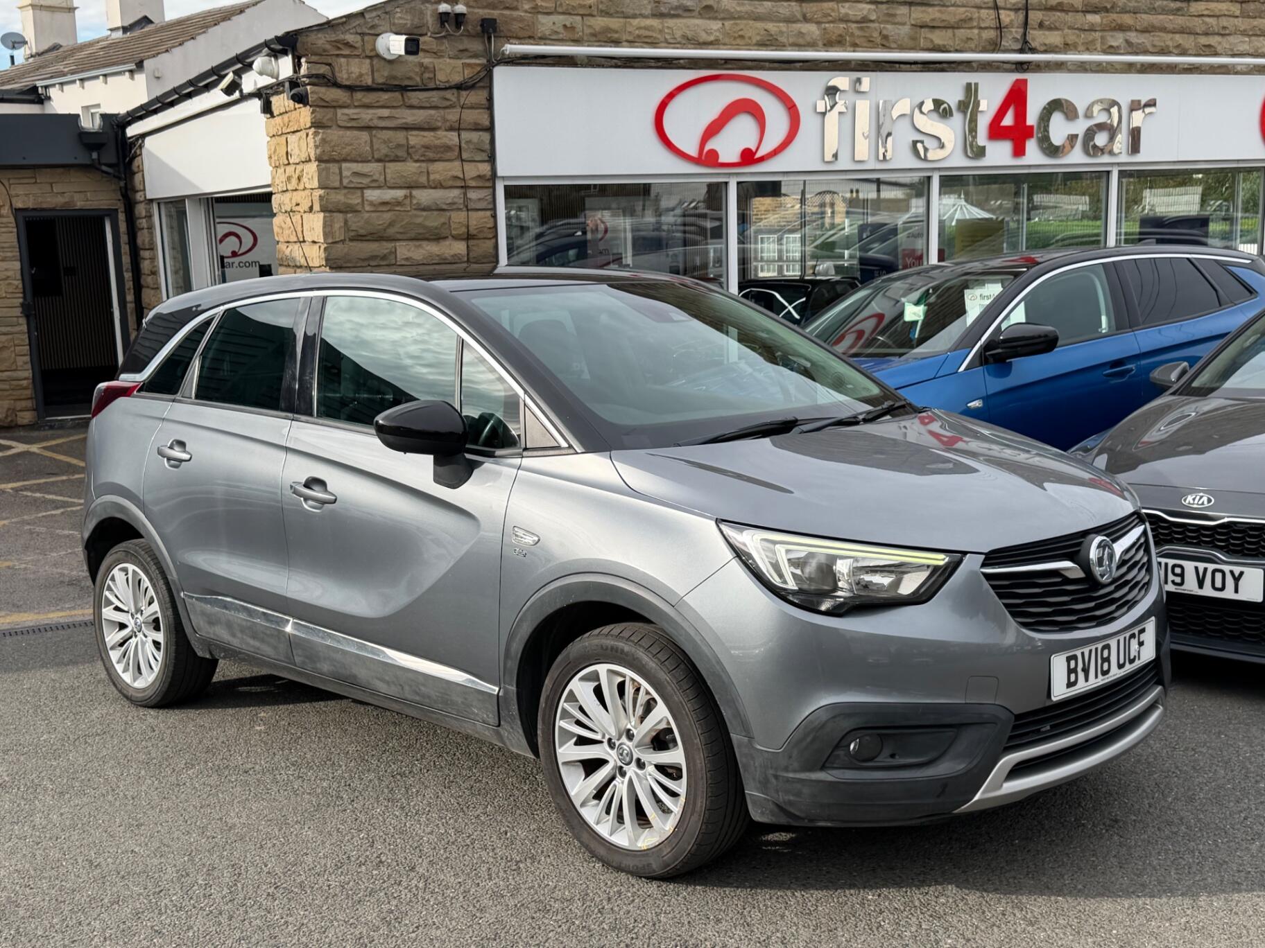 Vauxhall Crossland X view 4