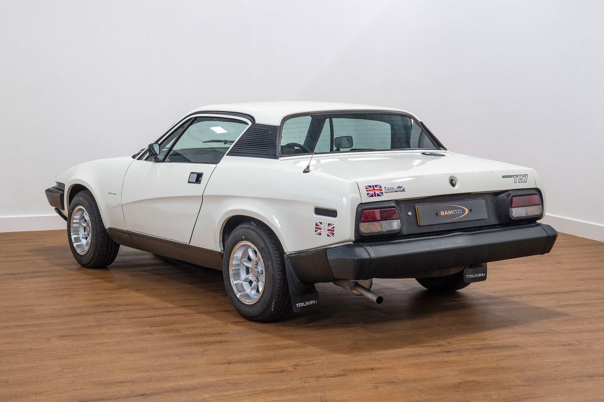Triumph 1976 Triumph view 2