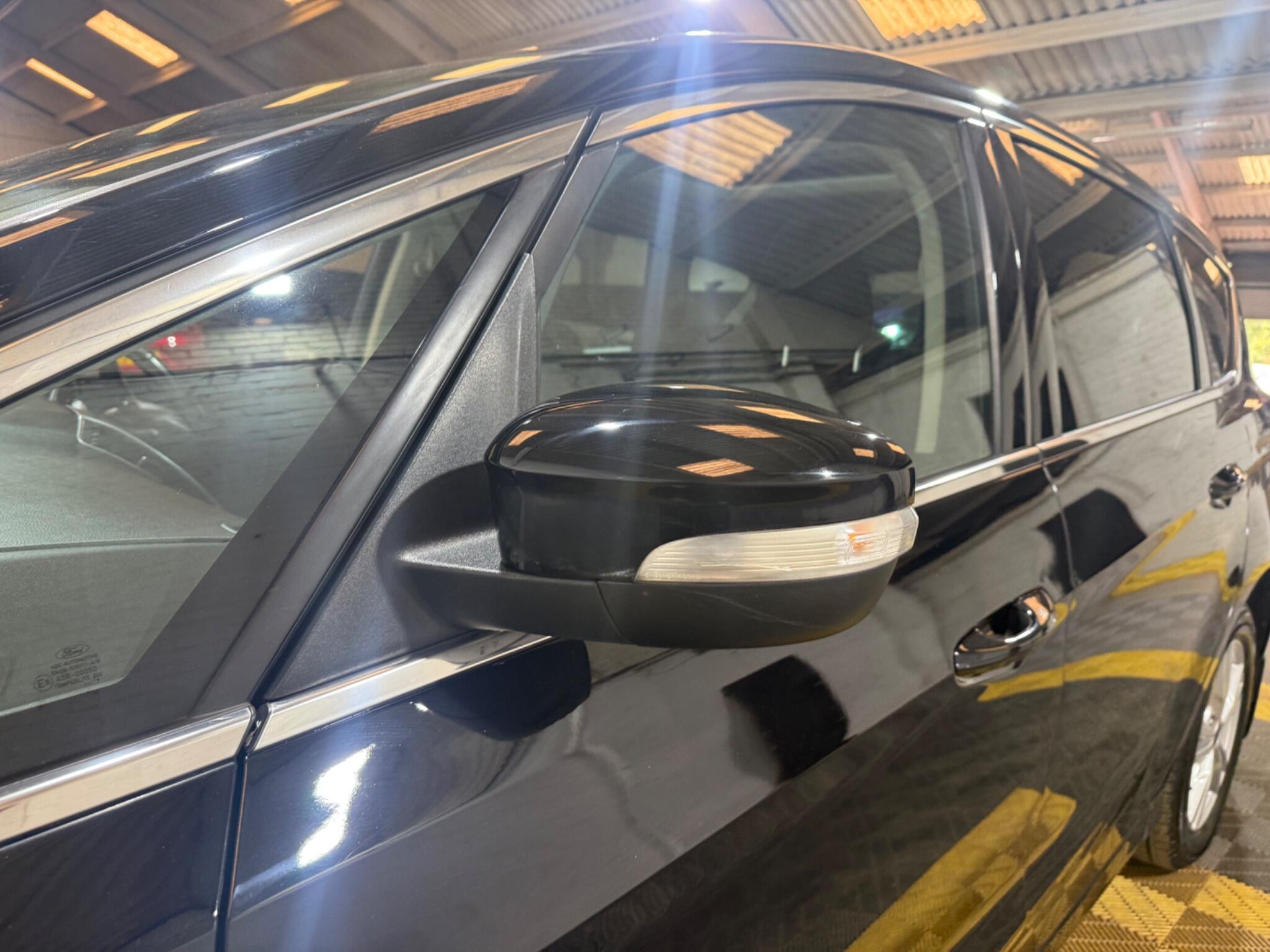 Ford S-Max view 51