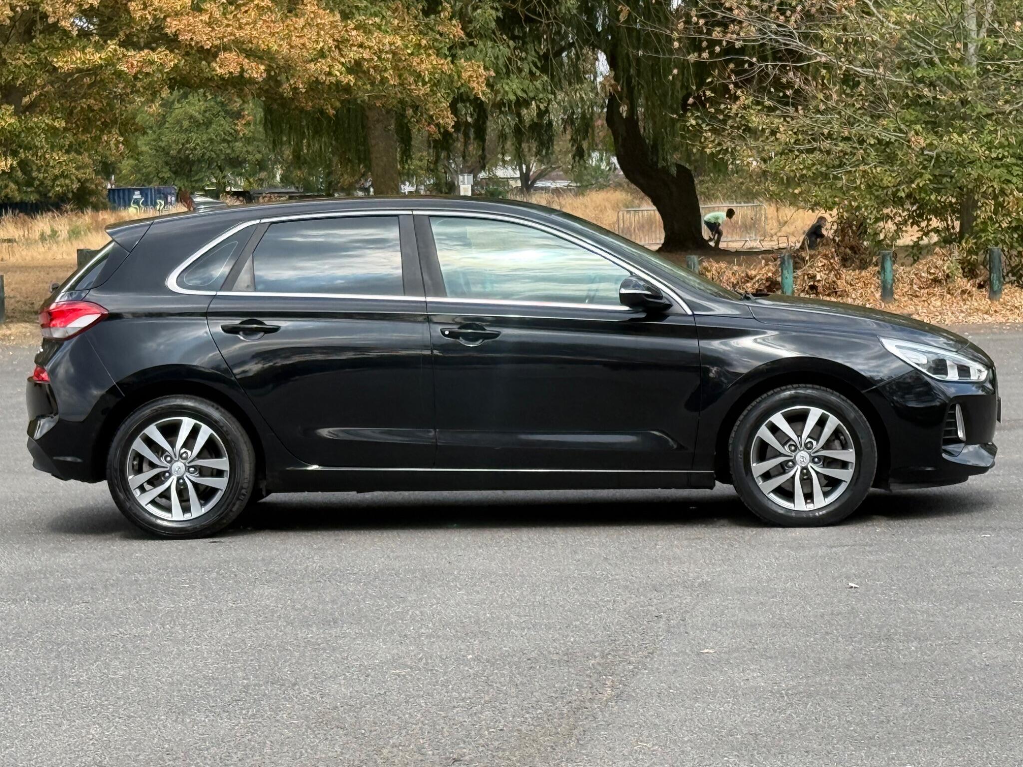 Hyundai i30 view 9