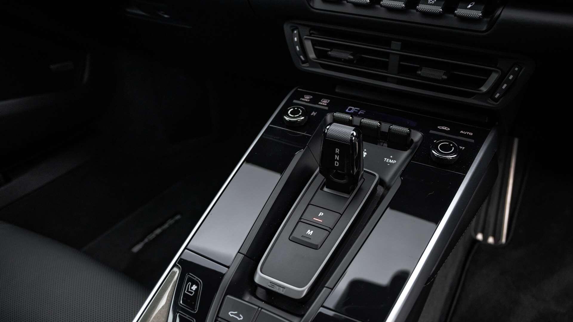 Porsche Panamera view 26