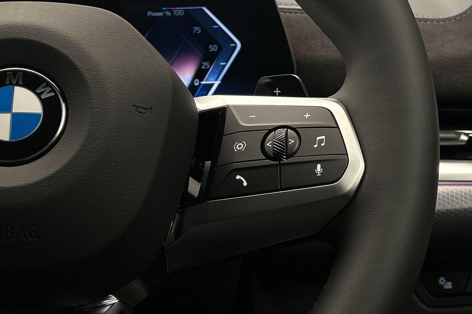 BMW X1 view 18