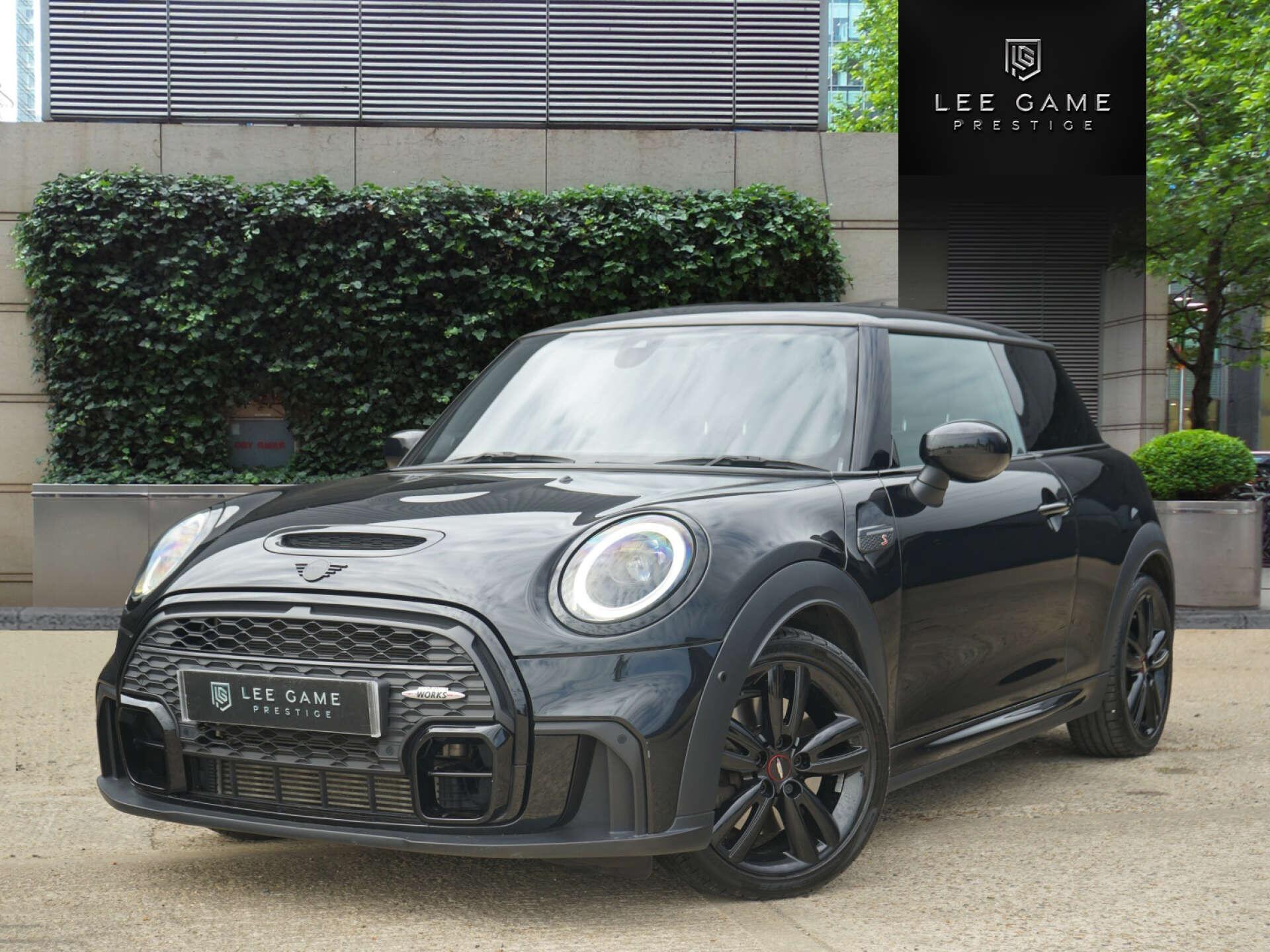 Mini Hatch view 27