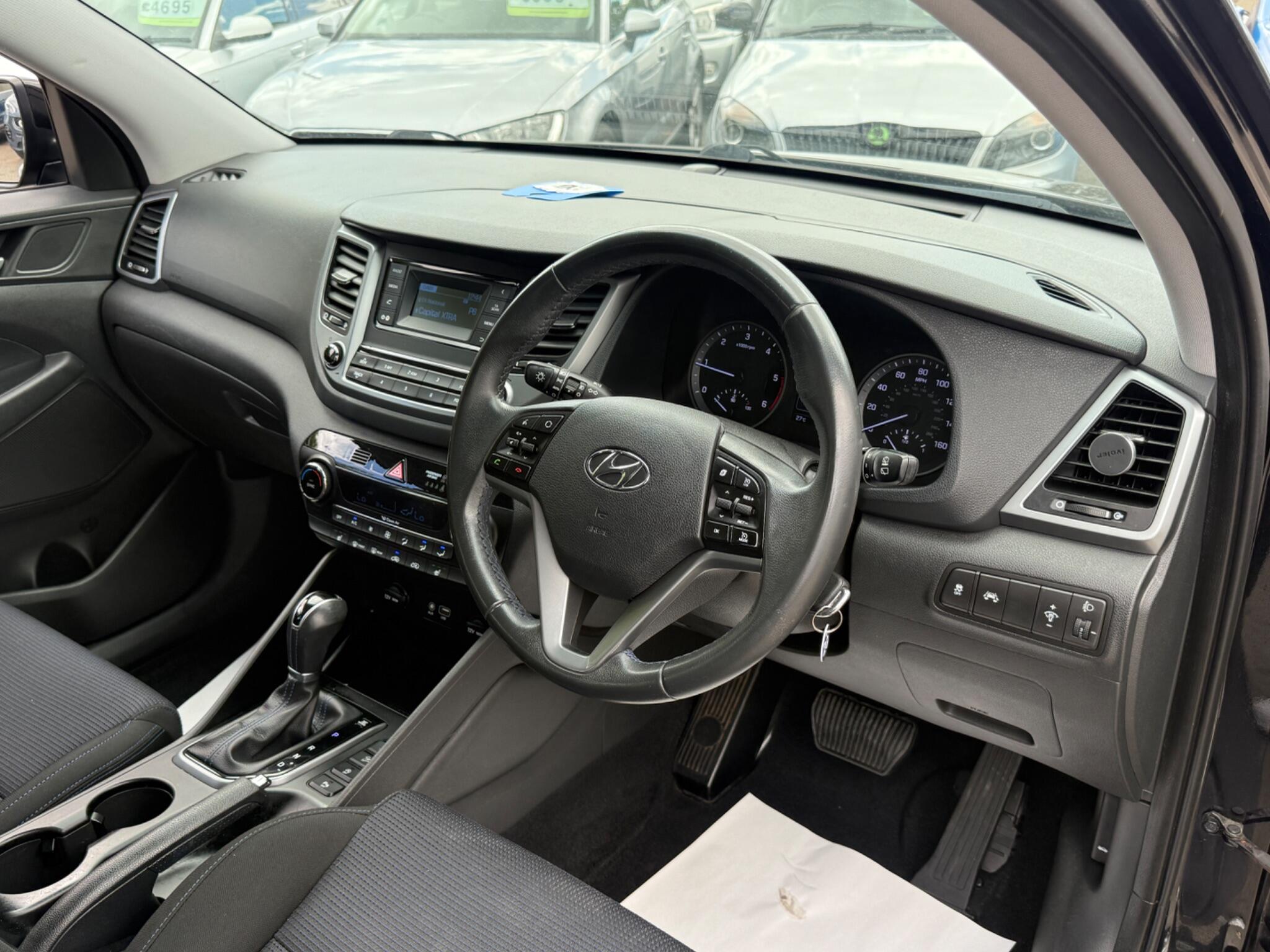 Hyundai TUCSON - Image 28