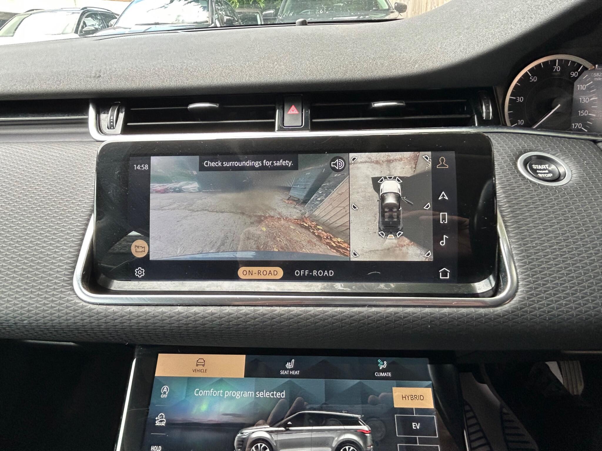 Land Rover Range Rover Evoque view 38
