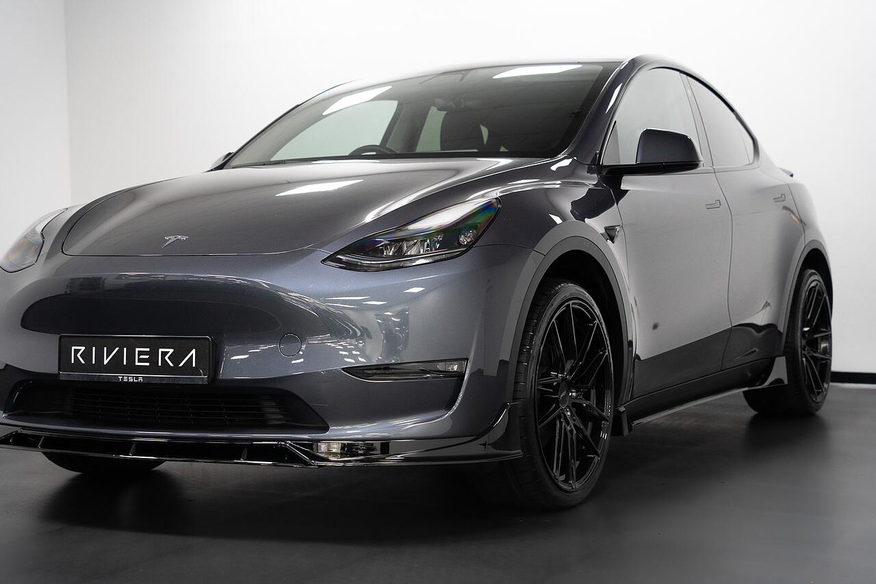 Tesla Model Y view 30