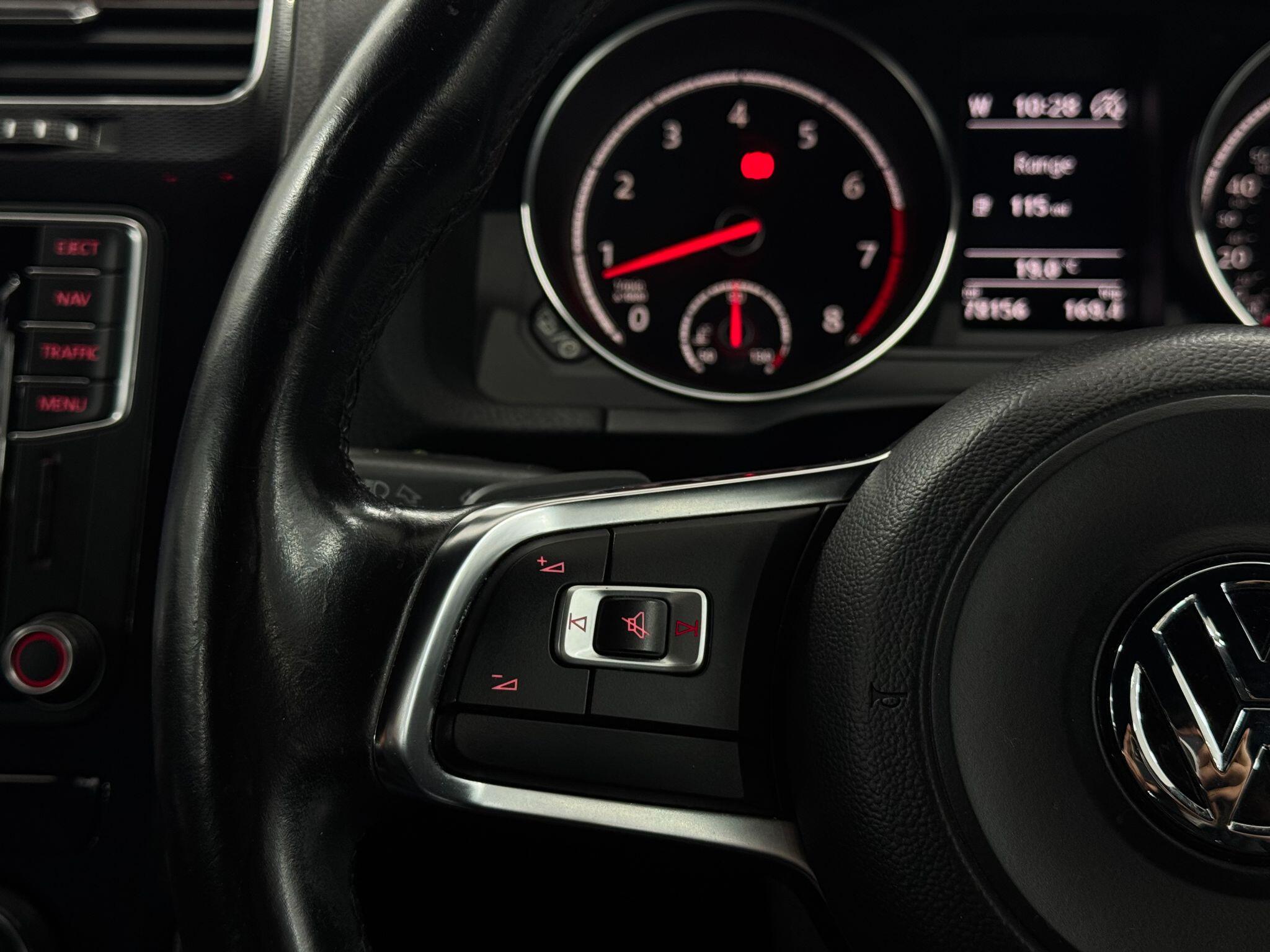 Volkswagen Scirocco view 42