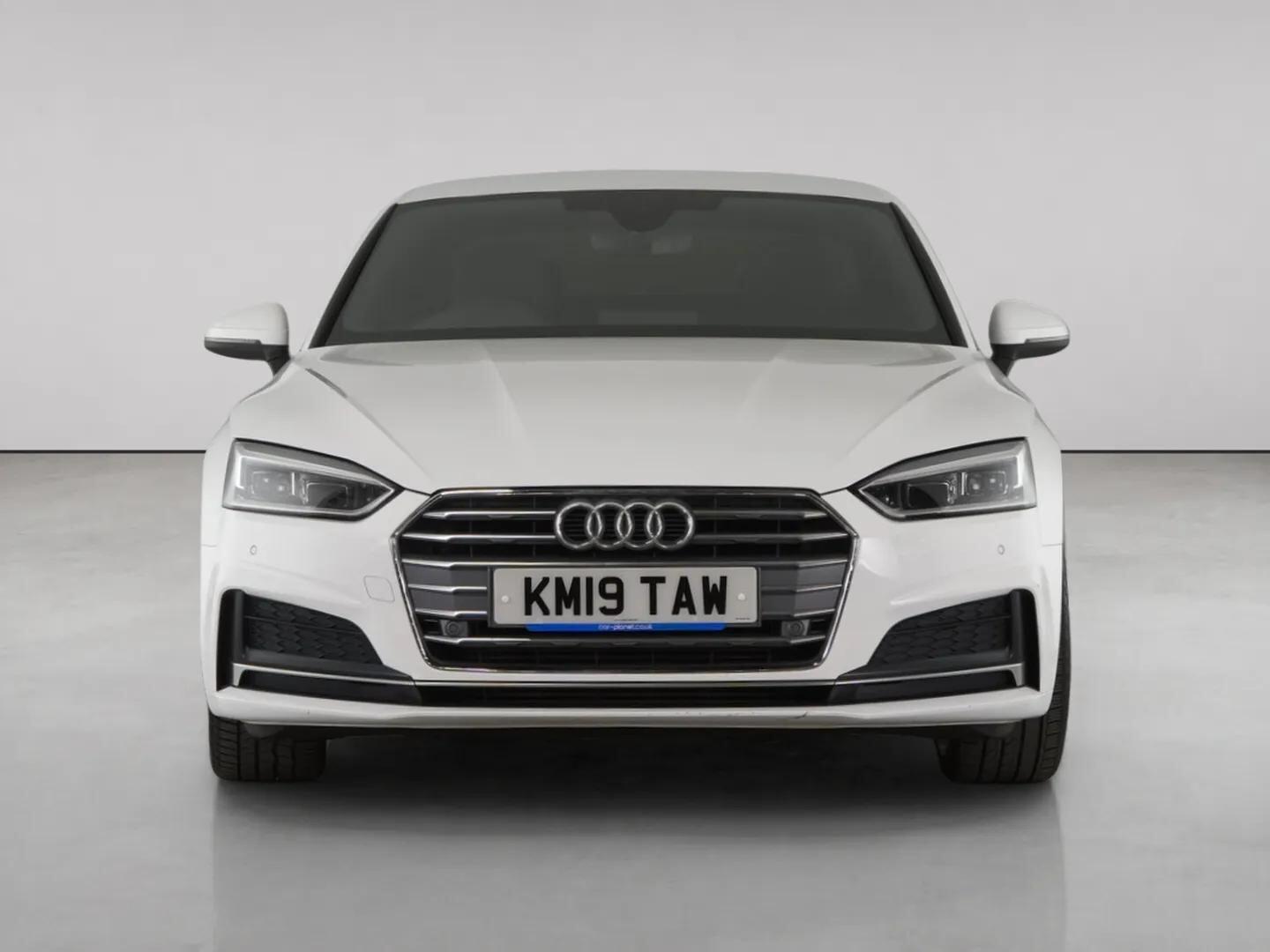 Audi A5 view 5
