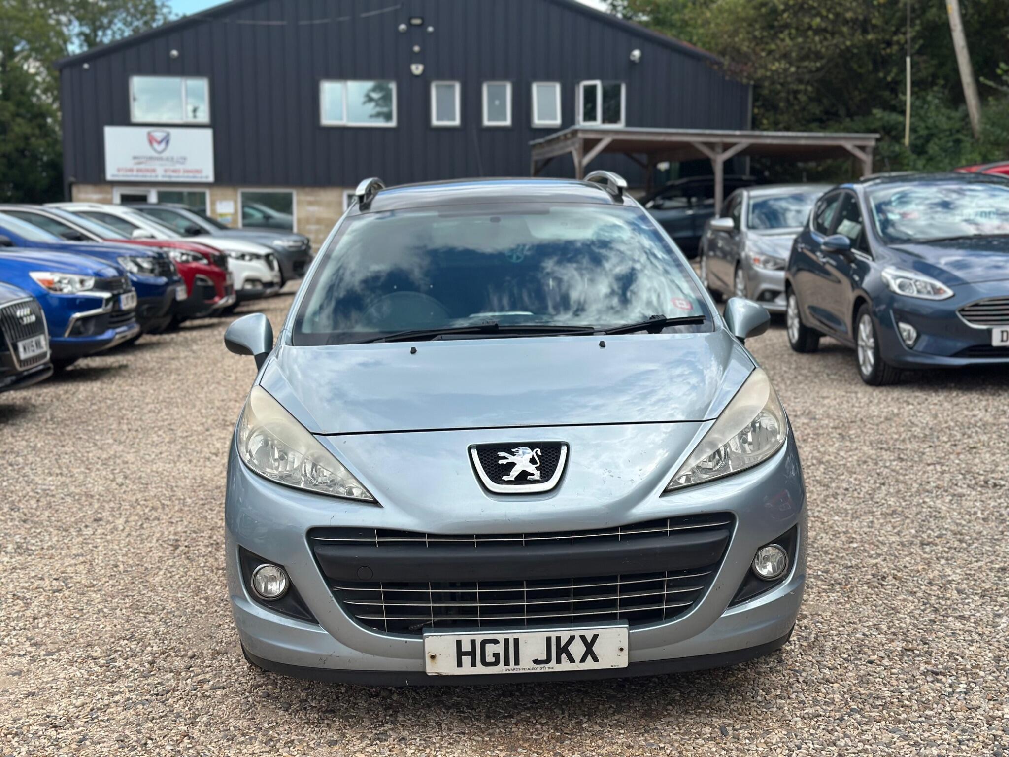 Peugeot 207 view 3