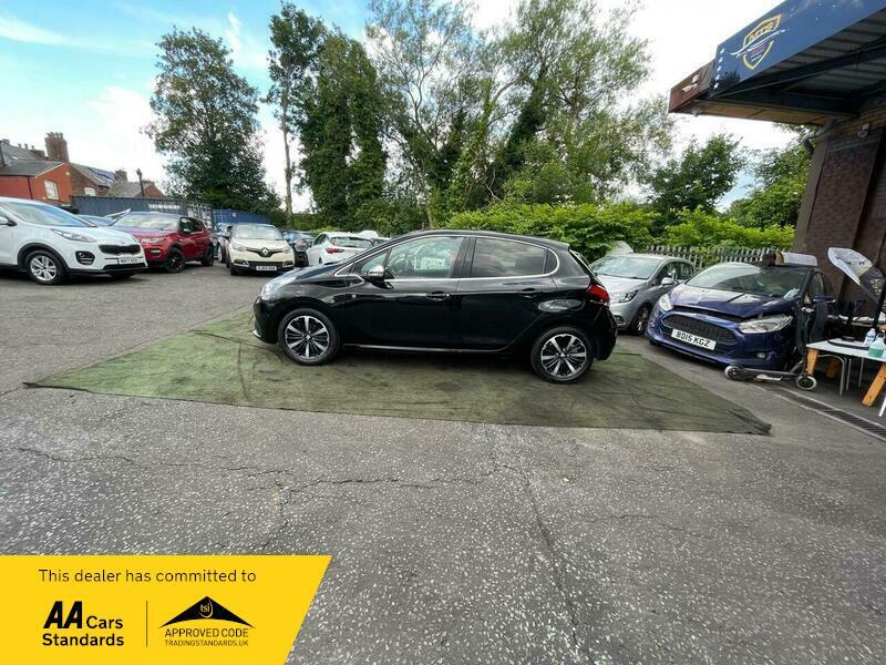 2018 Peugeot 208 1.2 PureTech Tech Edition Euro 6 (s/s) 5dr • 68,572 miles image 25