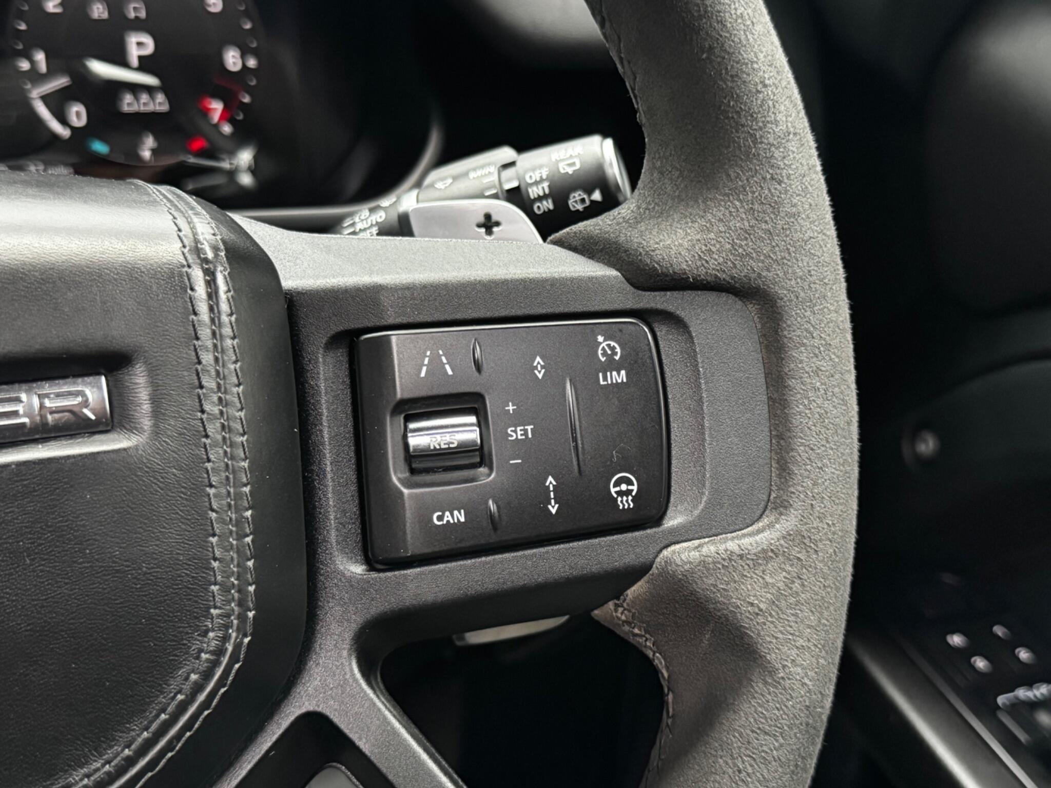 Land Rover Defender view 34
