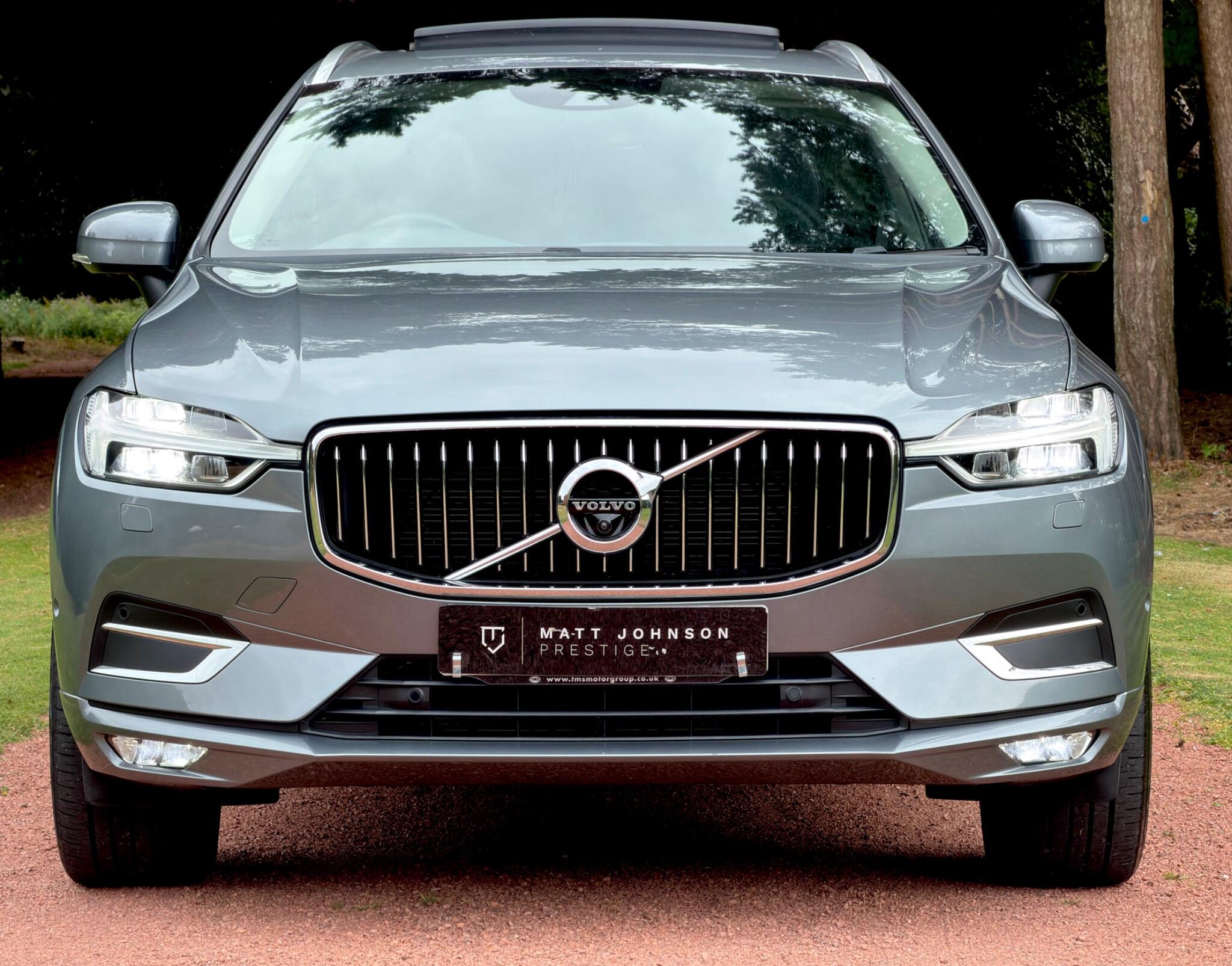 Volvo XC60 view 4